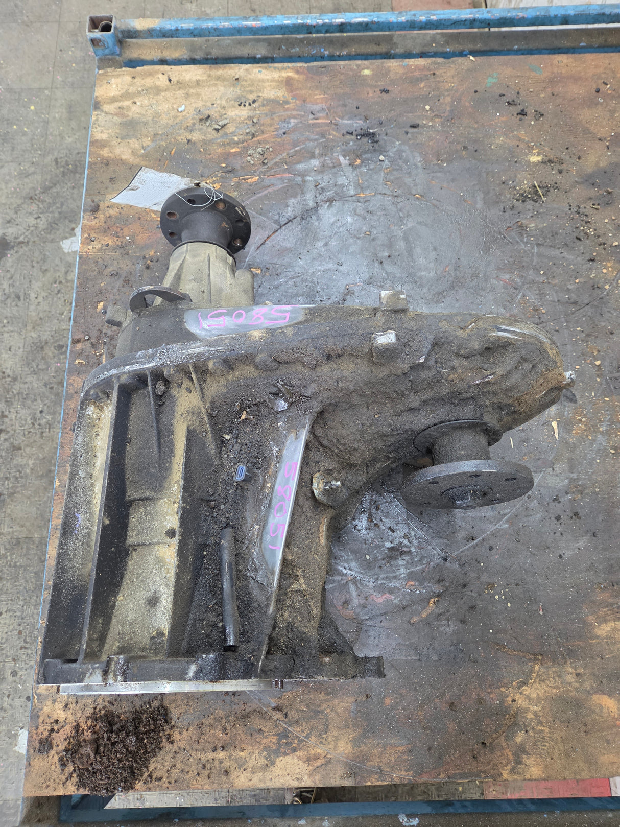 2011-2016 6.2L 6.7L PSD Transfer Case Flange Yoke Manual Shift Ford F250 F350 F450 F550 Super Duty