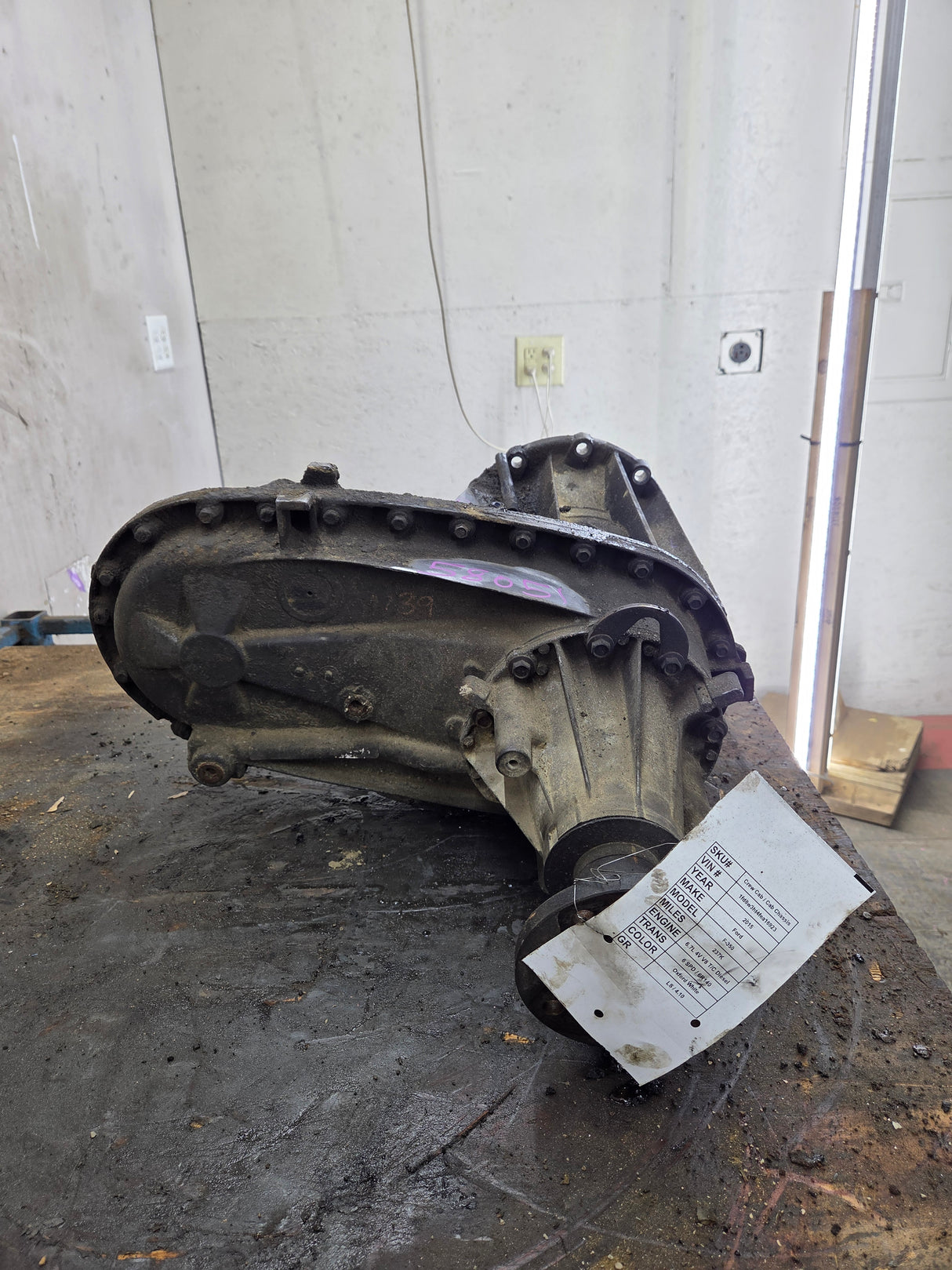 2011-2016 6.2L 6.7L PSD Transfer Case Flange Yoke Manual Shift Ford F250 F350 F450 F550 Super Duty