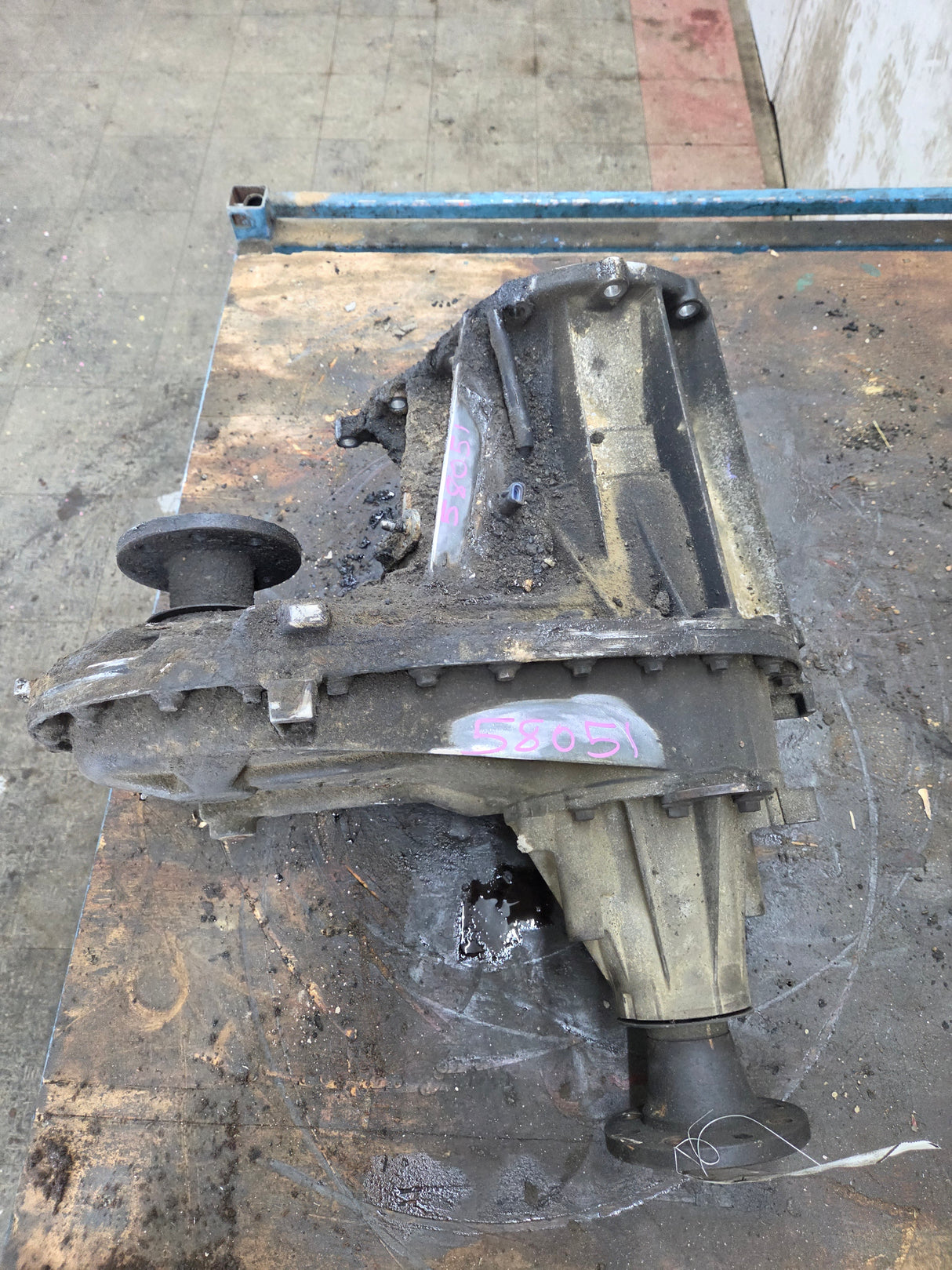 2011-2016 6.2L 6.7L PSD Transfer Case Flange Yoke Manual Shift Ford F250 F350 F450 F550 Super Duty