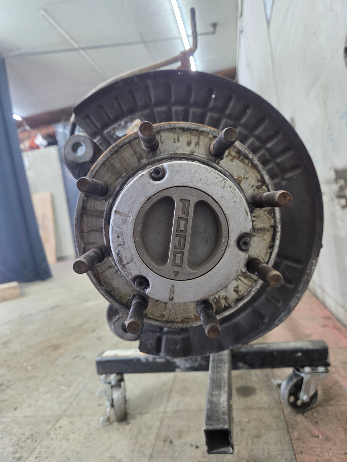2013-2016 Ford Super Duty F250 F350 FRONT Axle 3.73 Gear Ratio 134k miles
