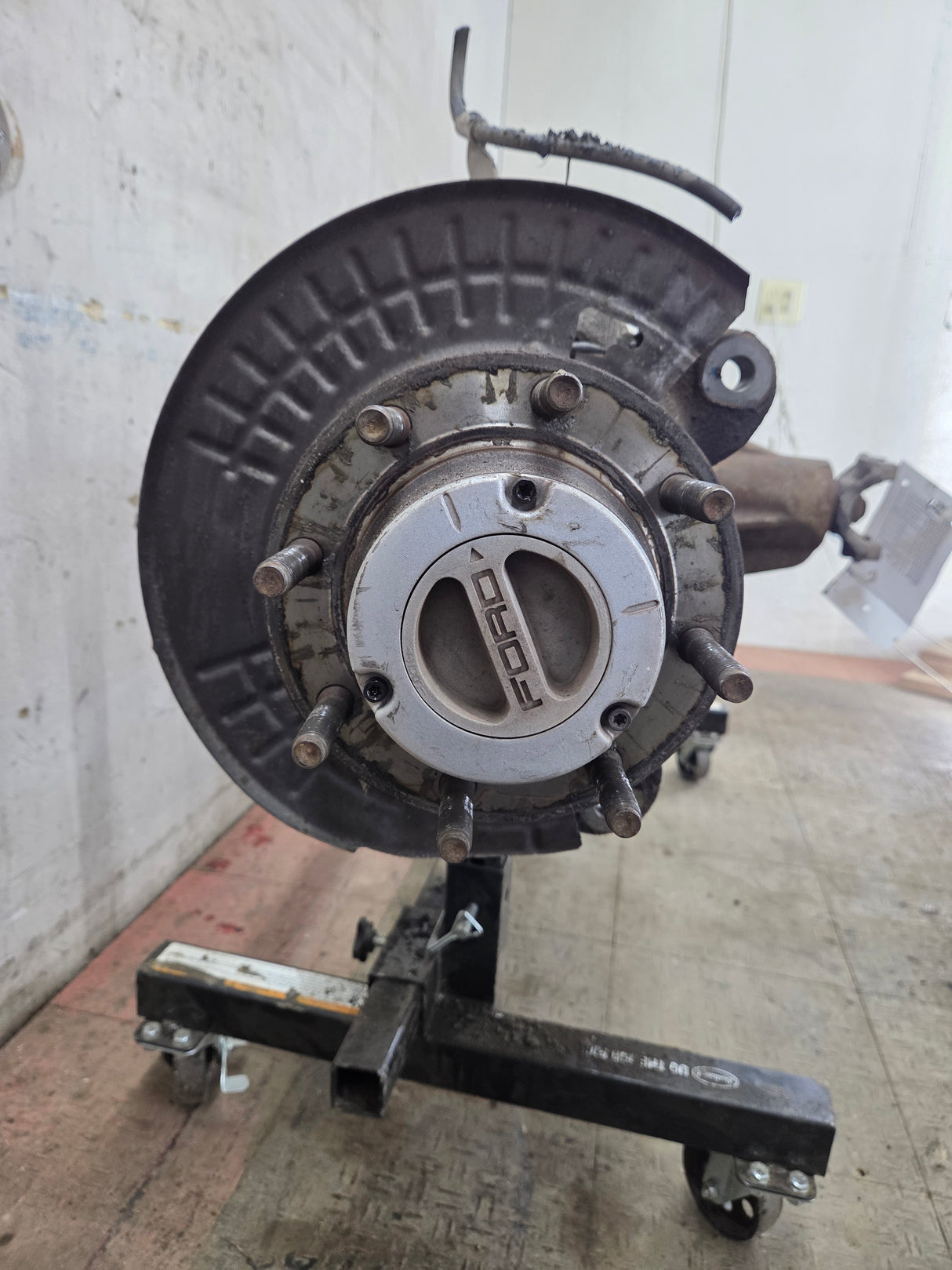 2013-2016 Ford Super Duty F250 F350 FRONT Axle 3.73 Gear Ratio 134k miles