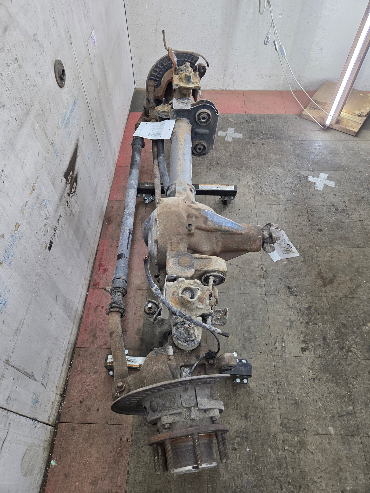 2013-2016 Ford Super Duty F250 F350 FRONT Axle 3.73 Gear Ratio 134k miles