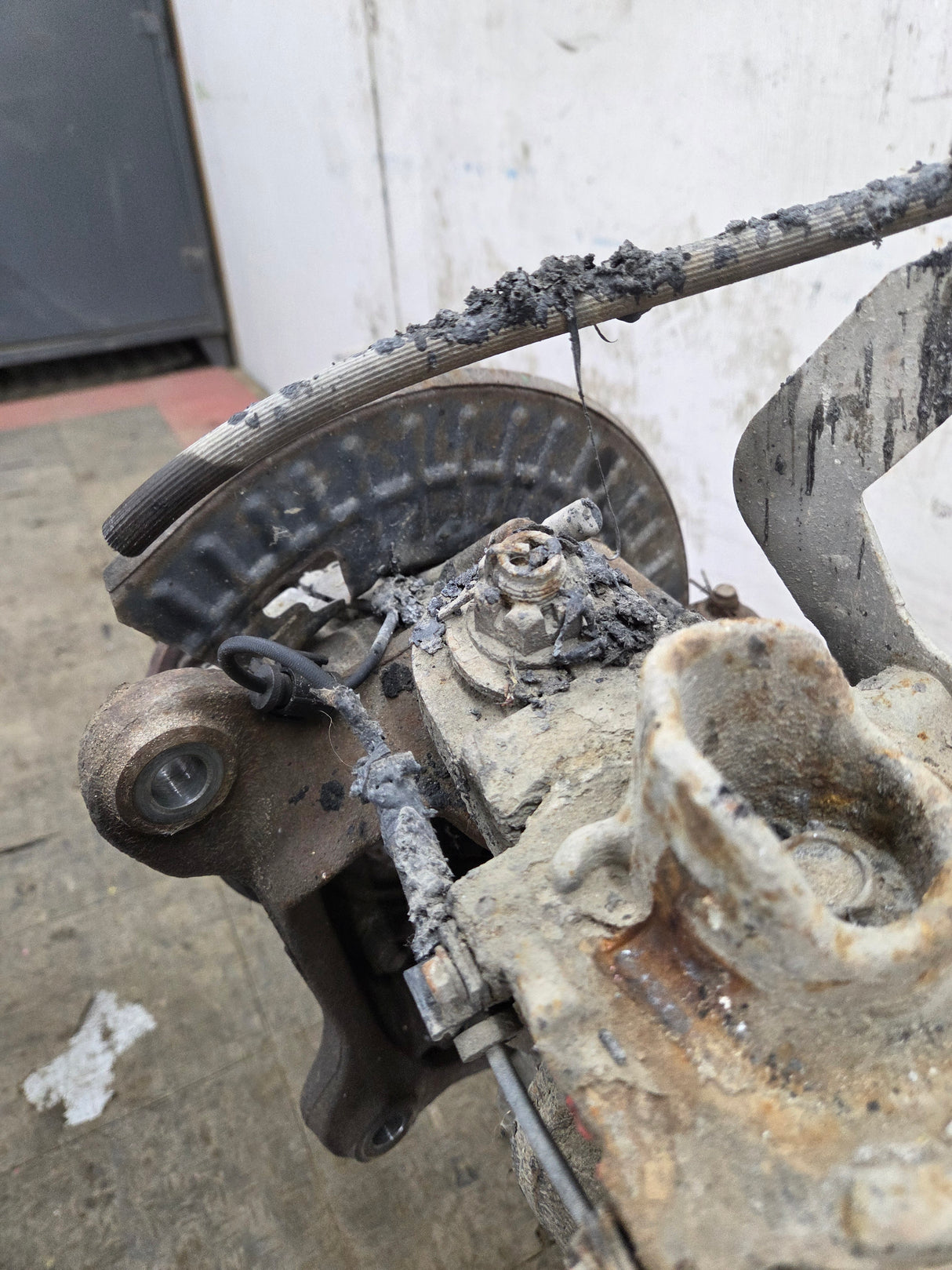2013-2016 Ford Super Duty F250 F350 FRONT Axle 3.73 Gear Ratio 134k miles