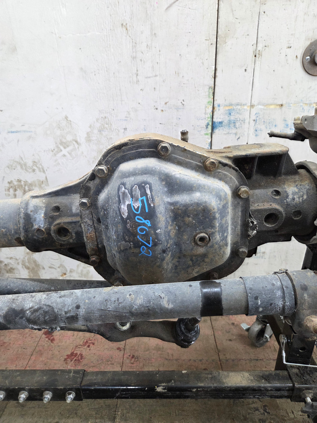 2013-2016 Ford Super Duty F250 F350 FRONT Axle 3.73 Gear Ratio 134k miles
