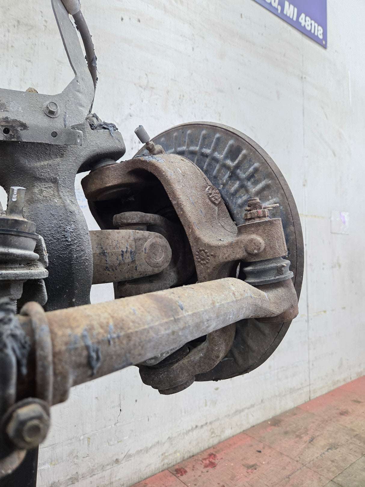 2013-2016 Ford Super Duty F250 F350 FRONT Axle 3.73 Gear Ratio 134k miles