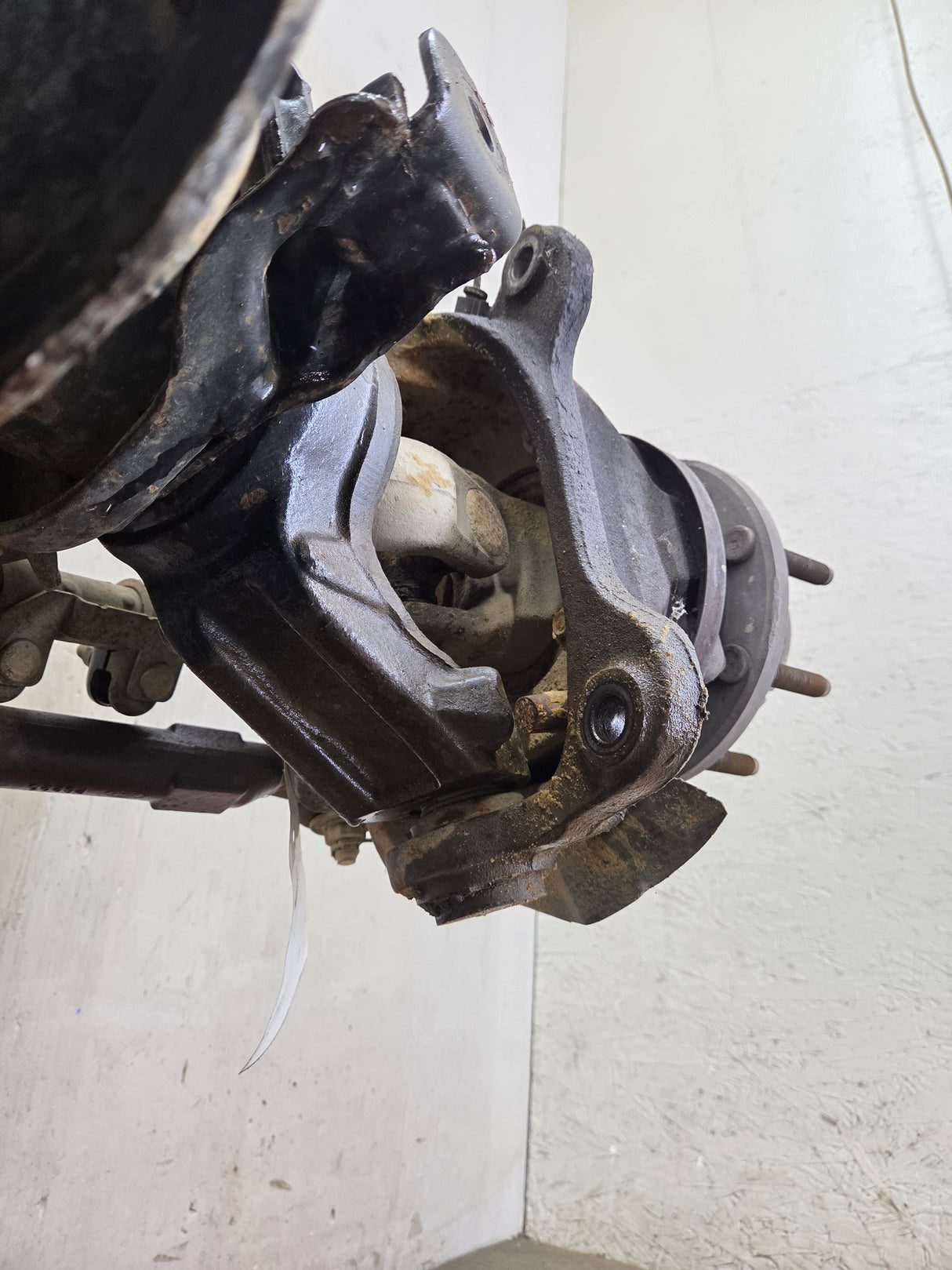 2013-2016 Ford Super Duty F250 F350 FRONT Axle 3.31 Gear Ratio