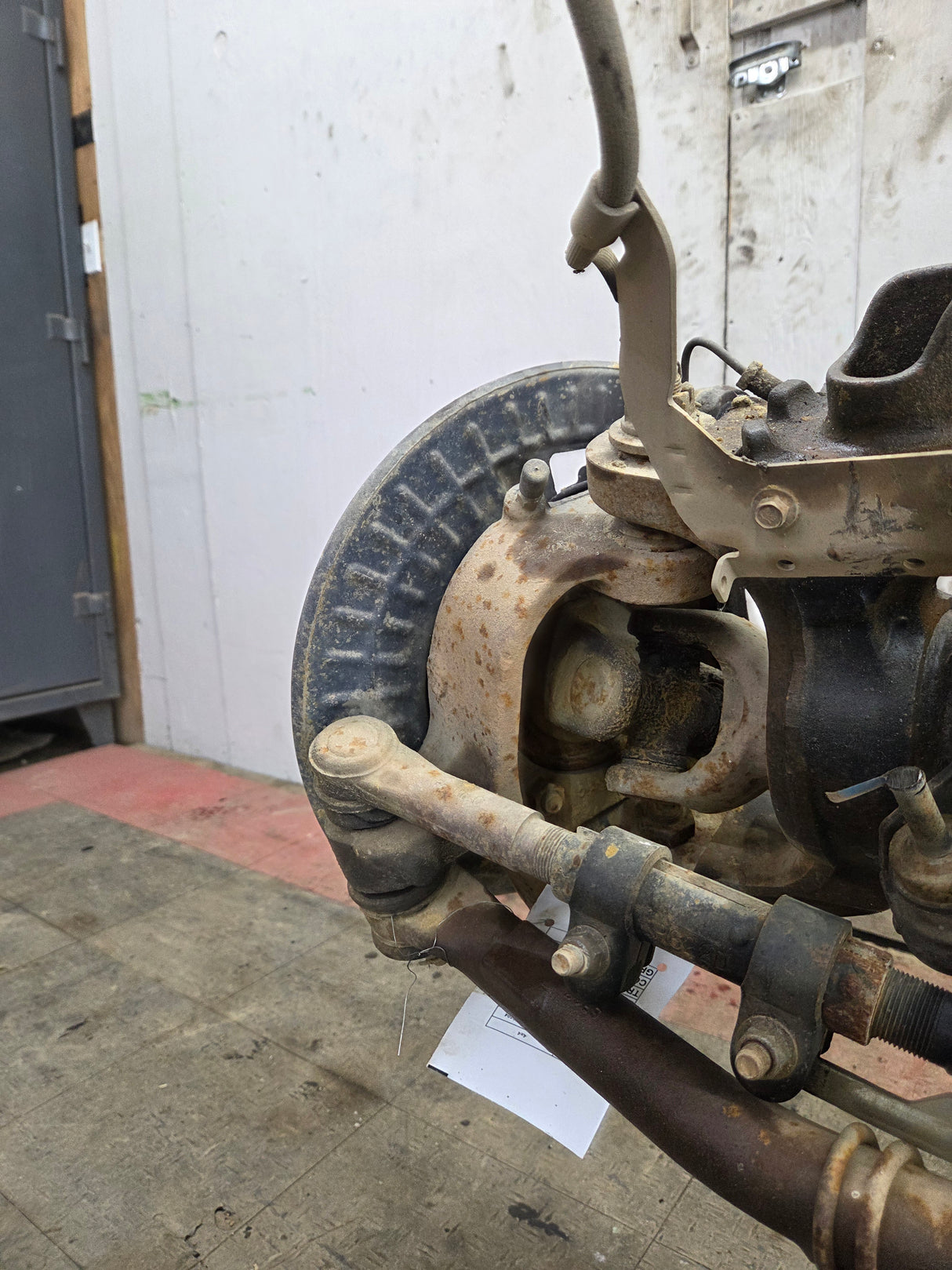 2013-2016 Ford Super Duty F250 F350 FRONT Axle 3.31 Gear Ratio