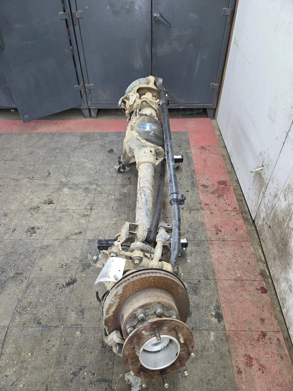 2005-2010 Ford Super Duty F350 DRW Dually FRONT Axle 4.10 Gear Ratio