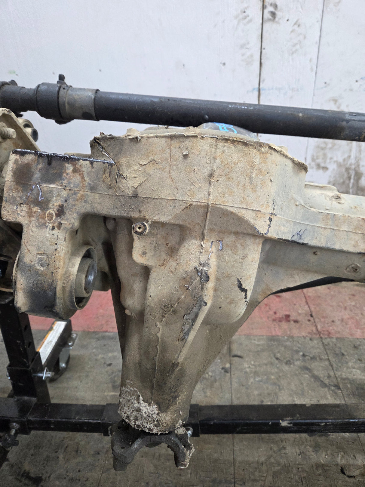 2005-2010 Ford Super Duty F350 DRW Dually FRONT Axle 4.10 Gear Ratio