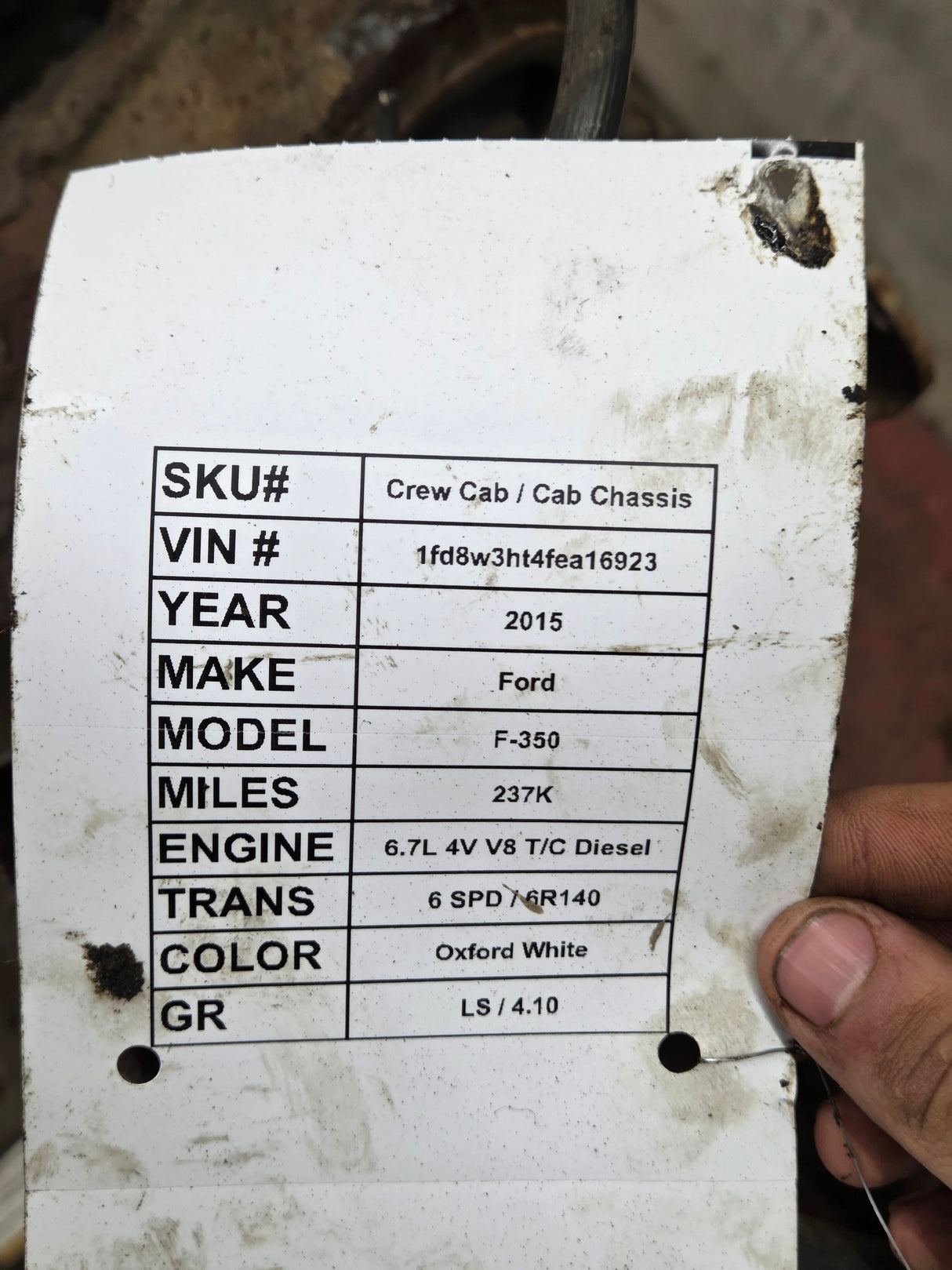 2013-2016 Ford Super Duty F350 Dually FRONT Axle 4.10 Gear Ratio 237k miles