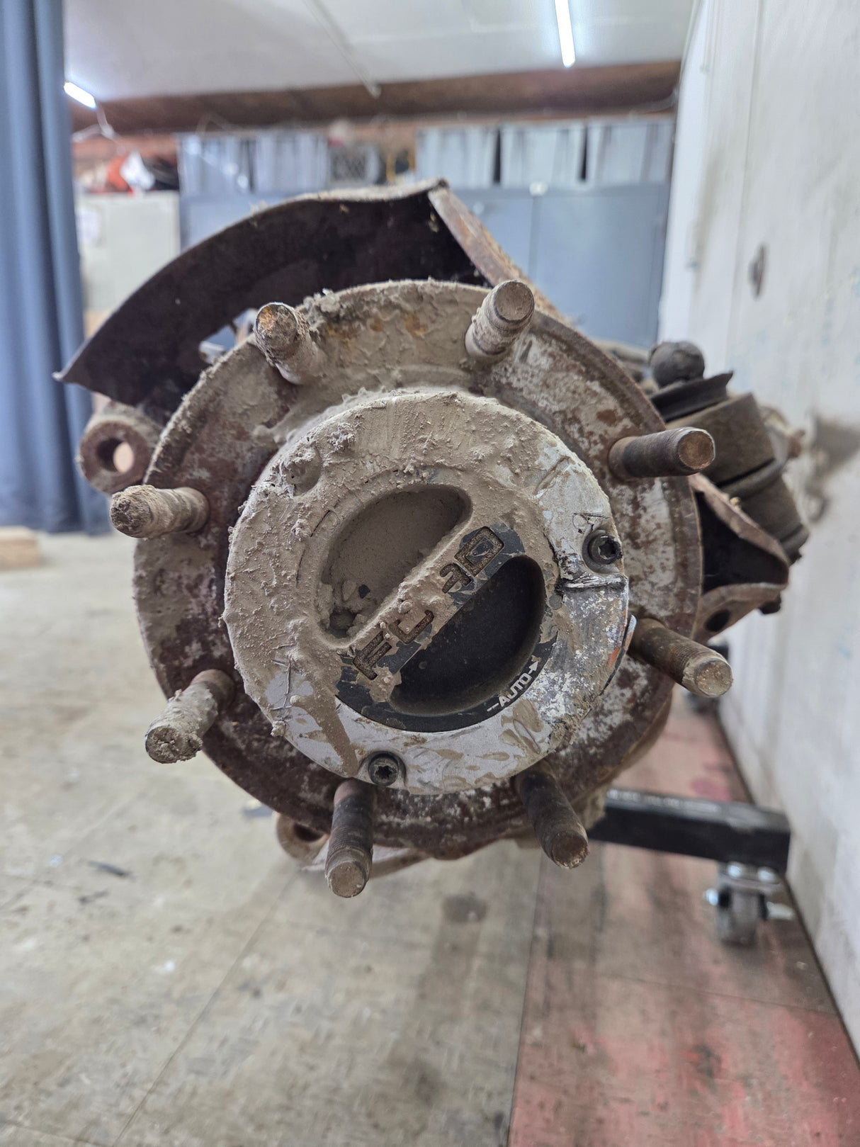 2008-2010 Ford Super Duty F250 F350 SRW FRONT Axle 4.10 Gear Ratio 155k miles