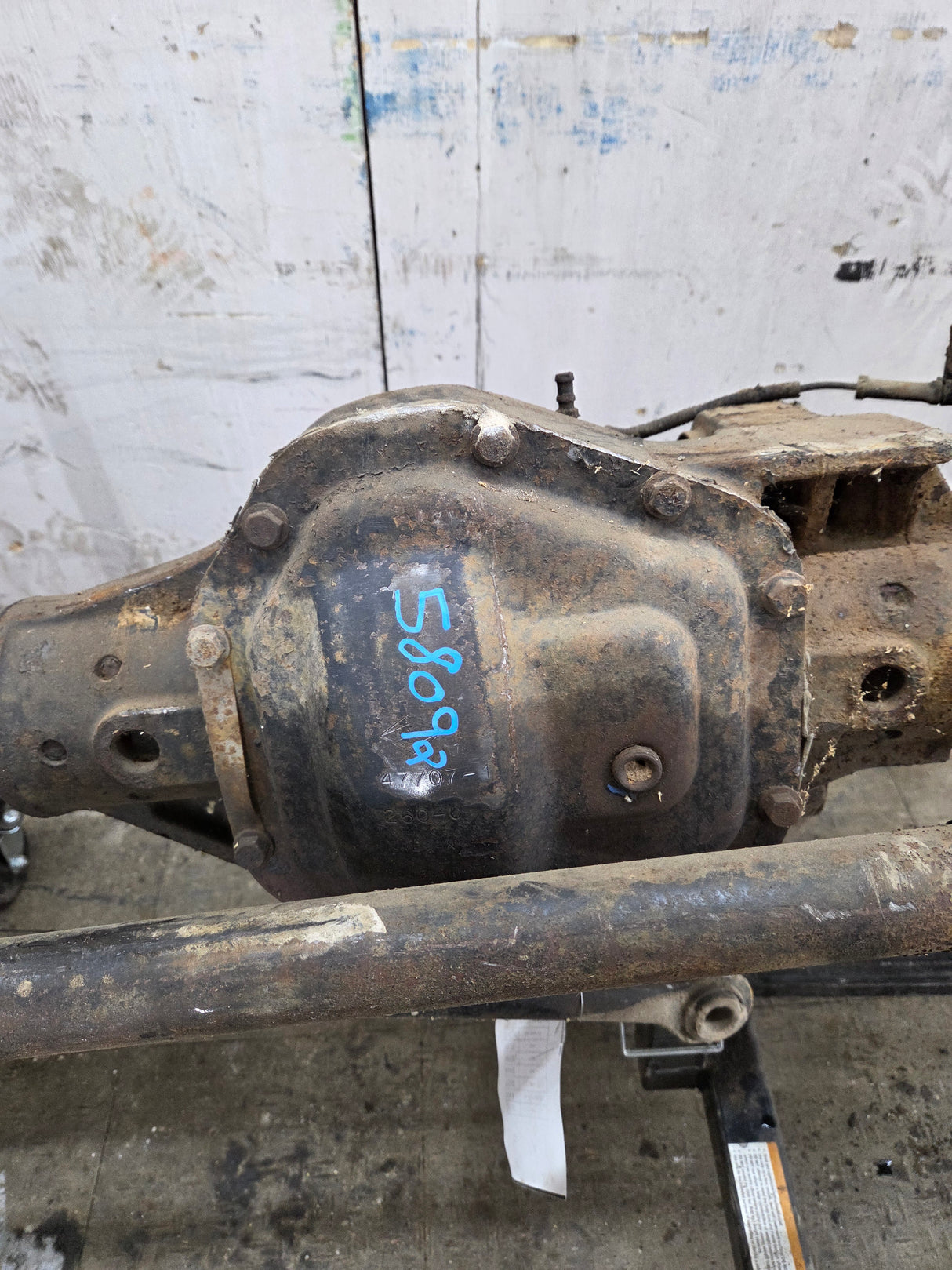 2008-2010 Ford Super Duty F250 F350 SRW FRONT Axle 4.10 Gear Ratio 155k miles