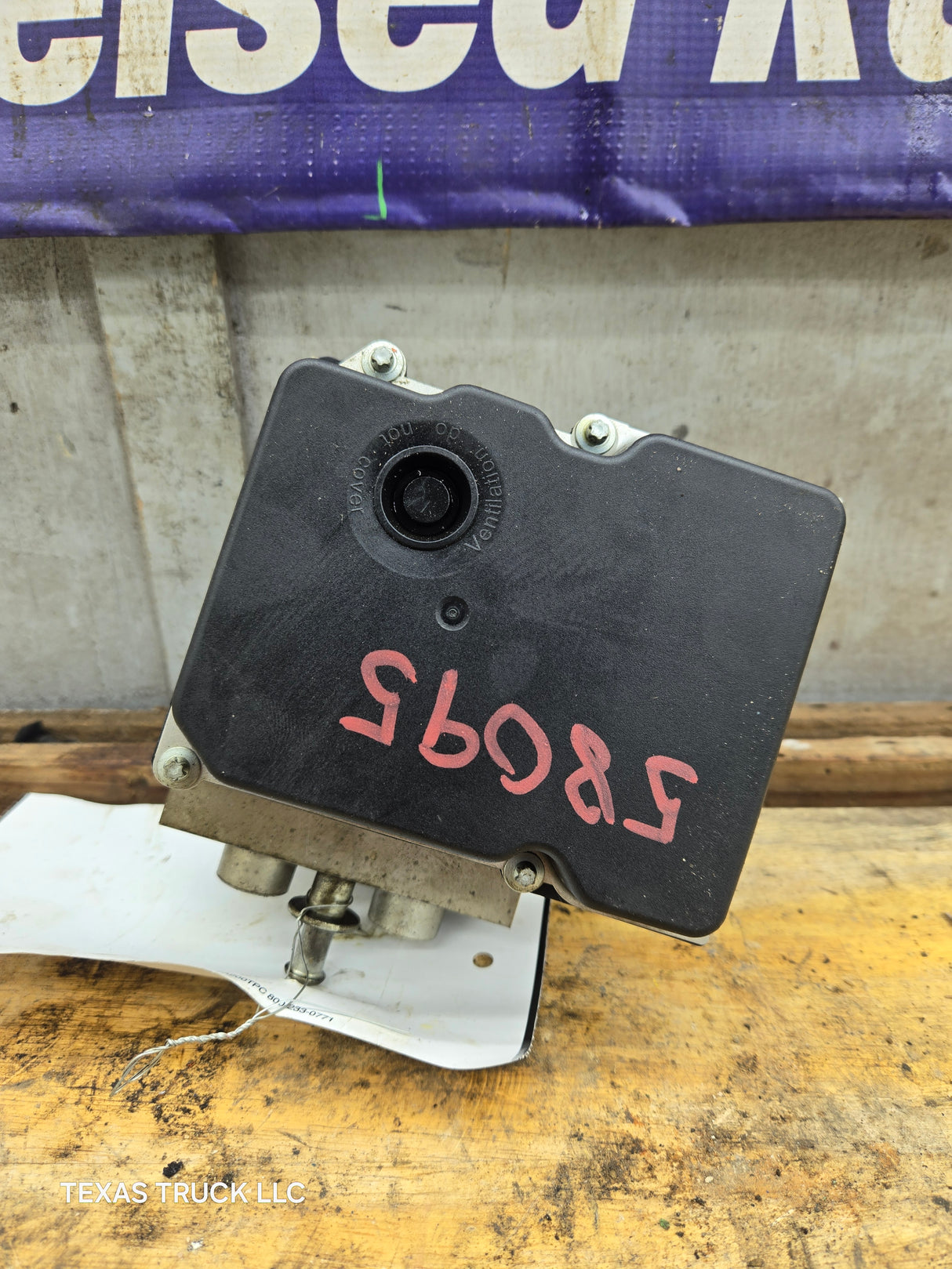 2009-2014 Ford F150 ABS Pump Module Control Assembly - 9L34-2C405-Ak
