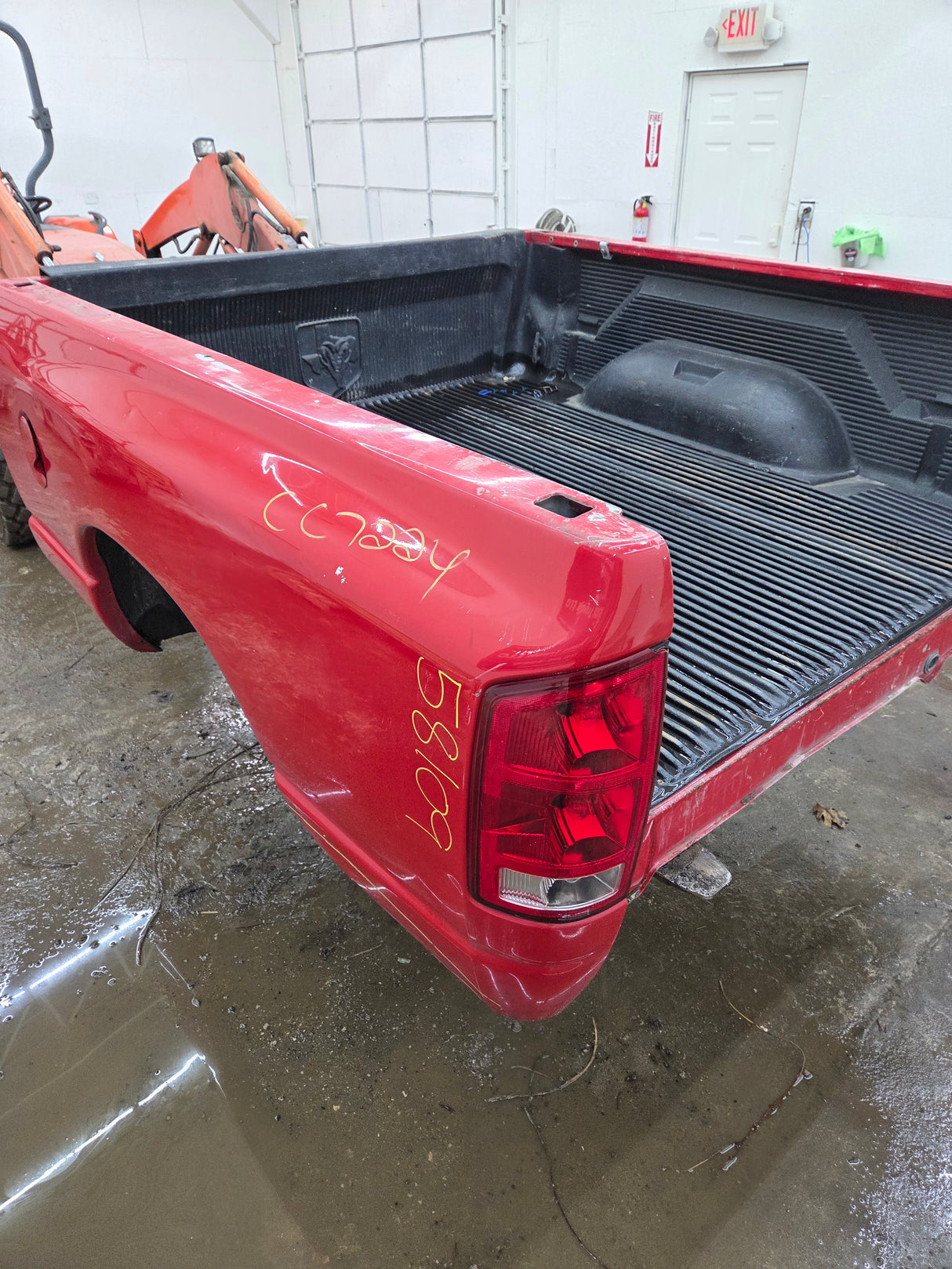 2003-2008 Dodge Ram 1500 2500 3500 3rd Gen 6' 4" Short Truck Bed