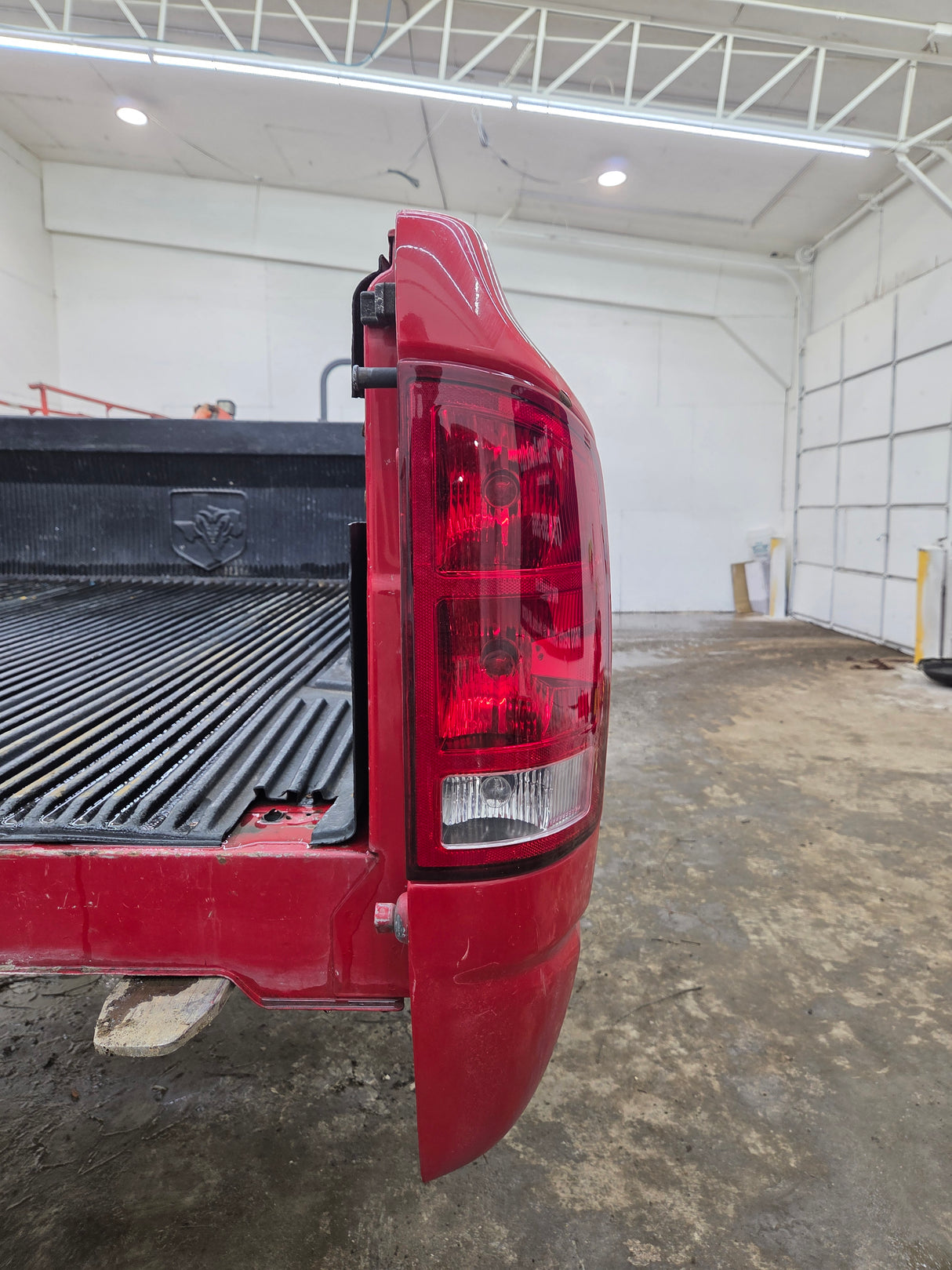 2003-2008 Dodge Ram 1500 2500 3500 3rd Gen 6' 4" Short Truck Bed