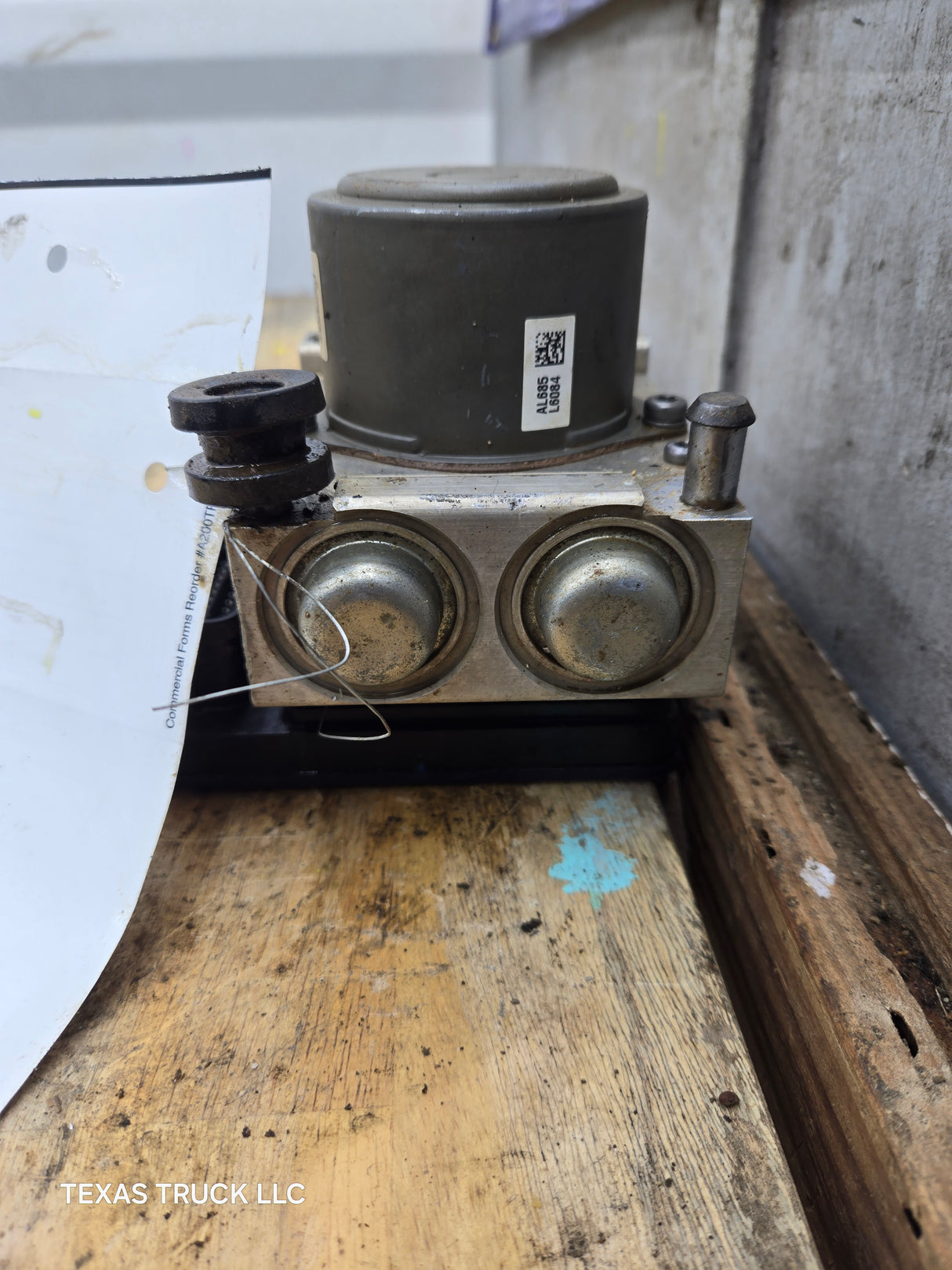 2018-2019 Chevrolet Silverado GMC 1500 ABS Pump Module - 84384393