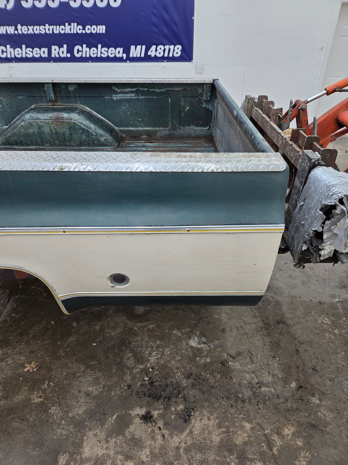 1973-1978 Chevrolet / GMC Square Body 8' Long Bed C10 C15 C20 C25 C35 K10 K15 K20 K25 K35