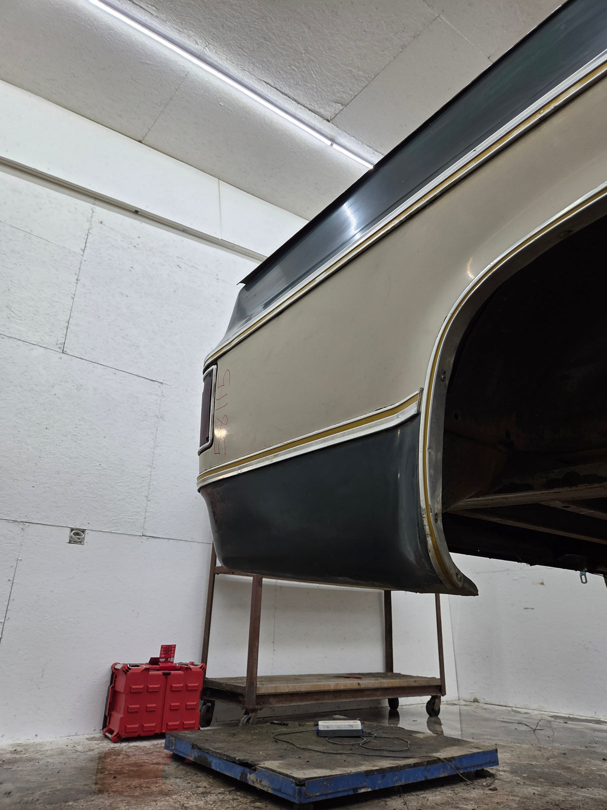 1973-1978 Chevrolet / GMC Square Body 8' Long Bed C10 C15 C20 C25 C35 K10 K15 K20 K25 K35