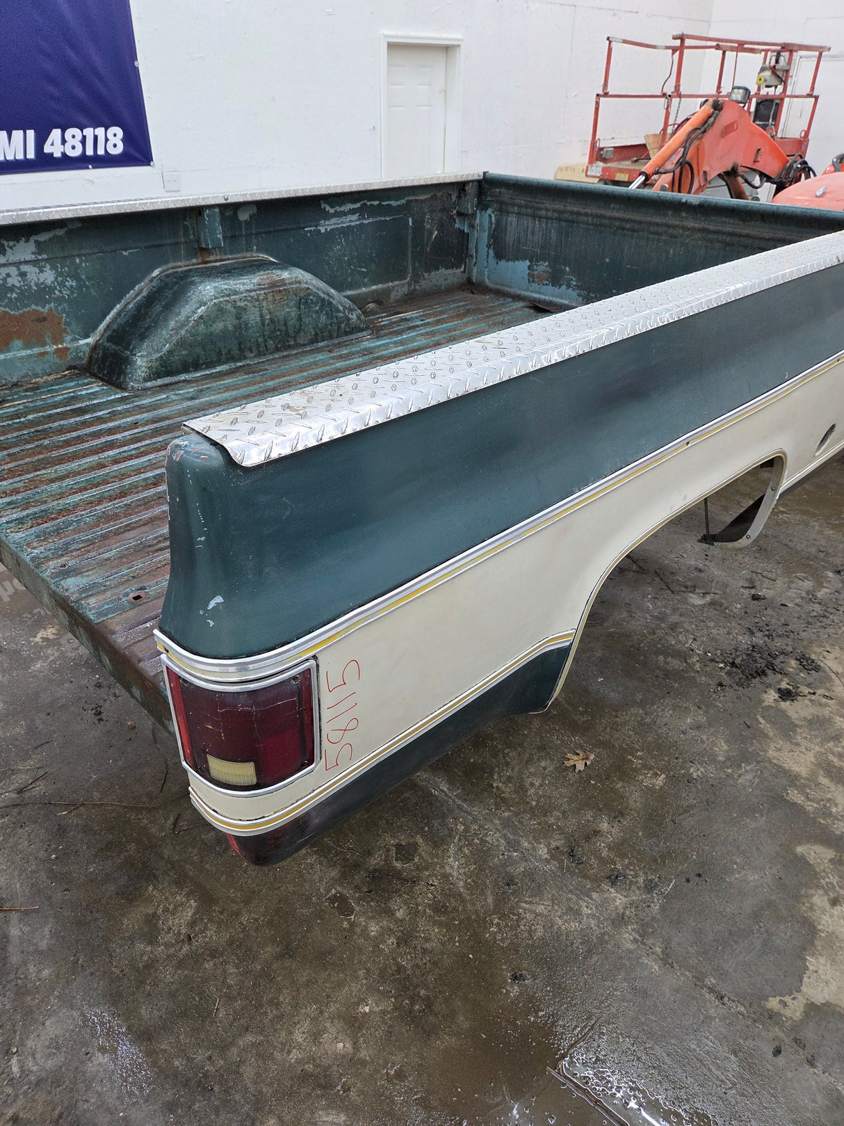 1973-1978 Chevrolet / GMC Square Body 8' Long Bed C10 C15 C20 C25 C35 K10 K15 K20 K25 K35