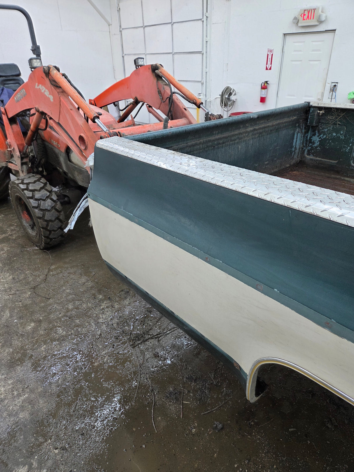 1973-1978 Chevrolet / GMC Square Body 8' Long Bed C10 C15 C20 C25 C35 K10 K15 K20 K25 K35