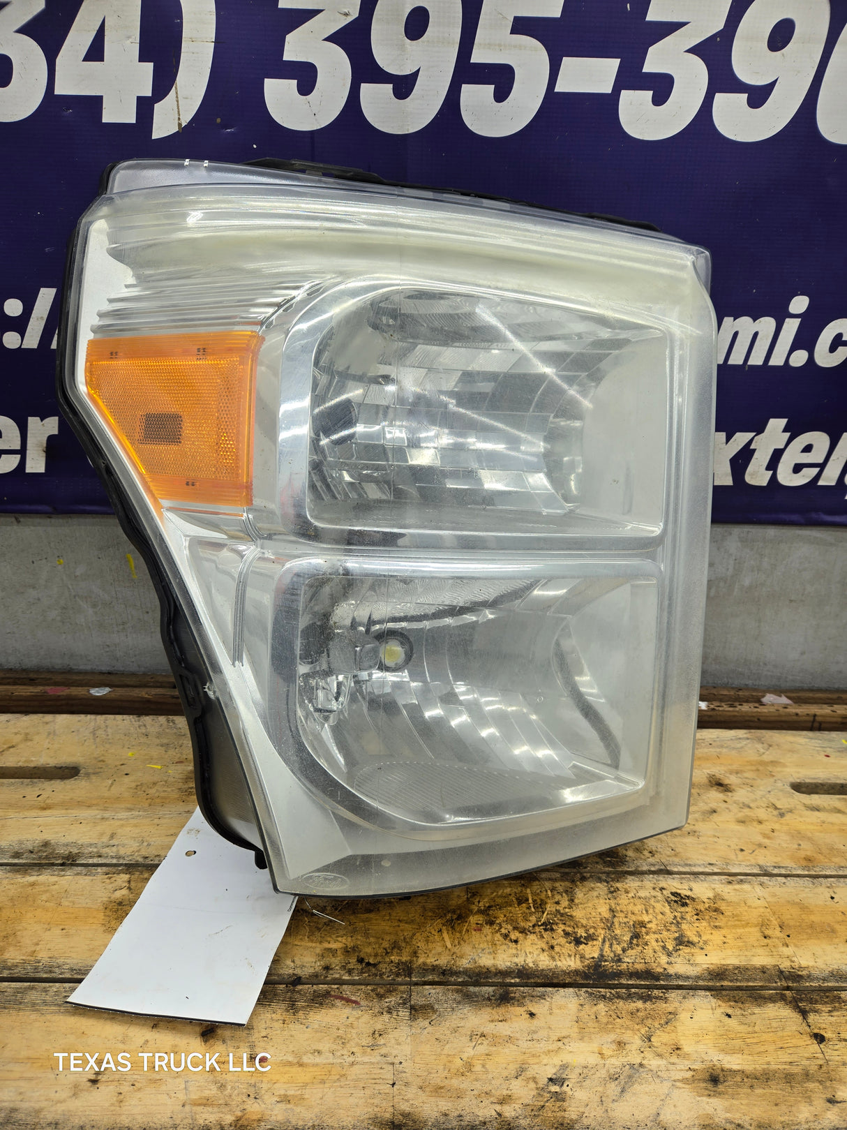 2011-2016 Ford Super Duty F250 F350 F450 F550 RH Passenger Side Headlight 6.7L Power Stroke 6.2L BC34-13005-A