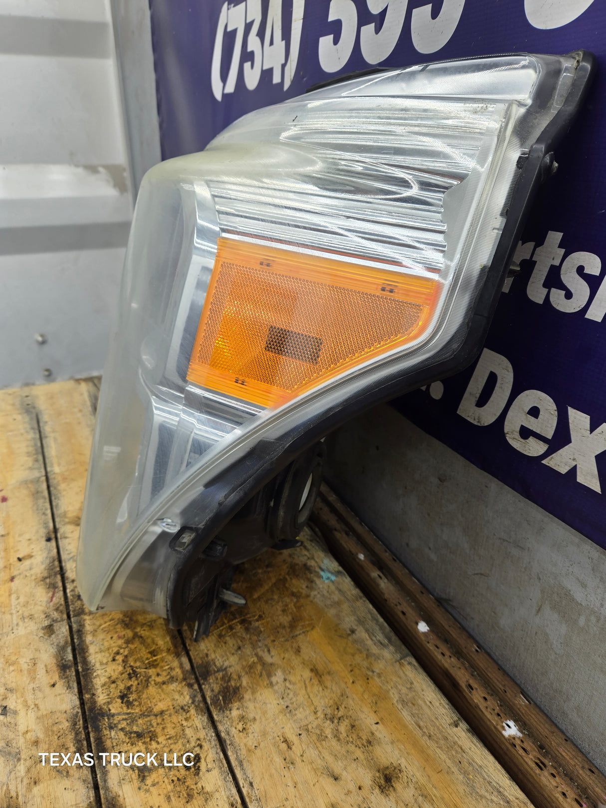 2011-2016 Ford Super Duty F250 F350 F450 F550 LH Driver Side Headlight BC34-13006-A 6.7L Power Stroke 6.2L Gas