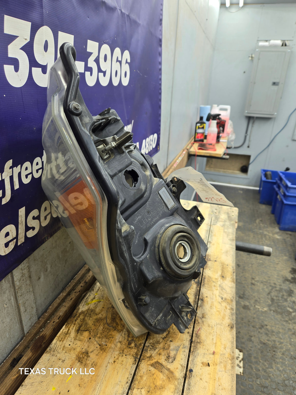 2011-2016 Ford Super Duty F250 F350 F450 F550 LH Driver Side Headlight BC34-13006-A 6.7L Power Stroke 6.2L Gas