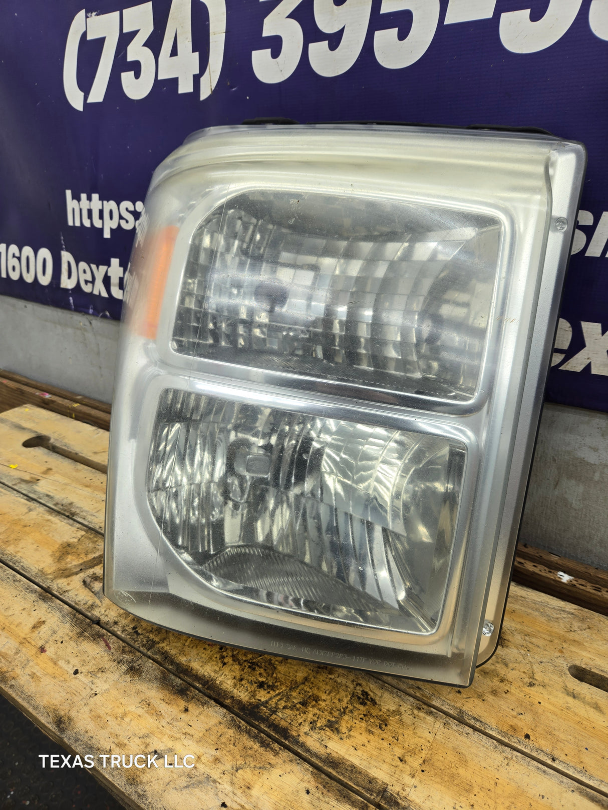 2011-2016 Ford Super Duty F250 F350 F450 F550 RH Passenger Side Headlight 6.7L Power Stroke 6.2L BC34-13005-A