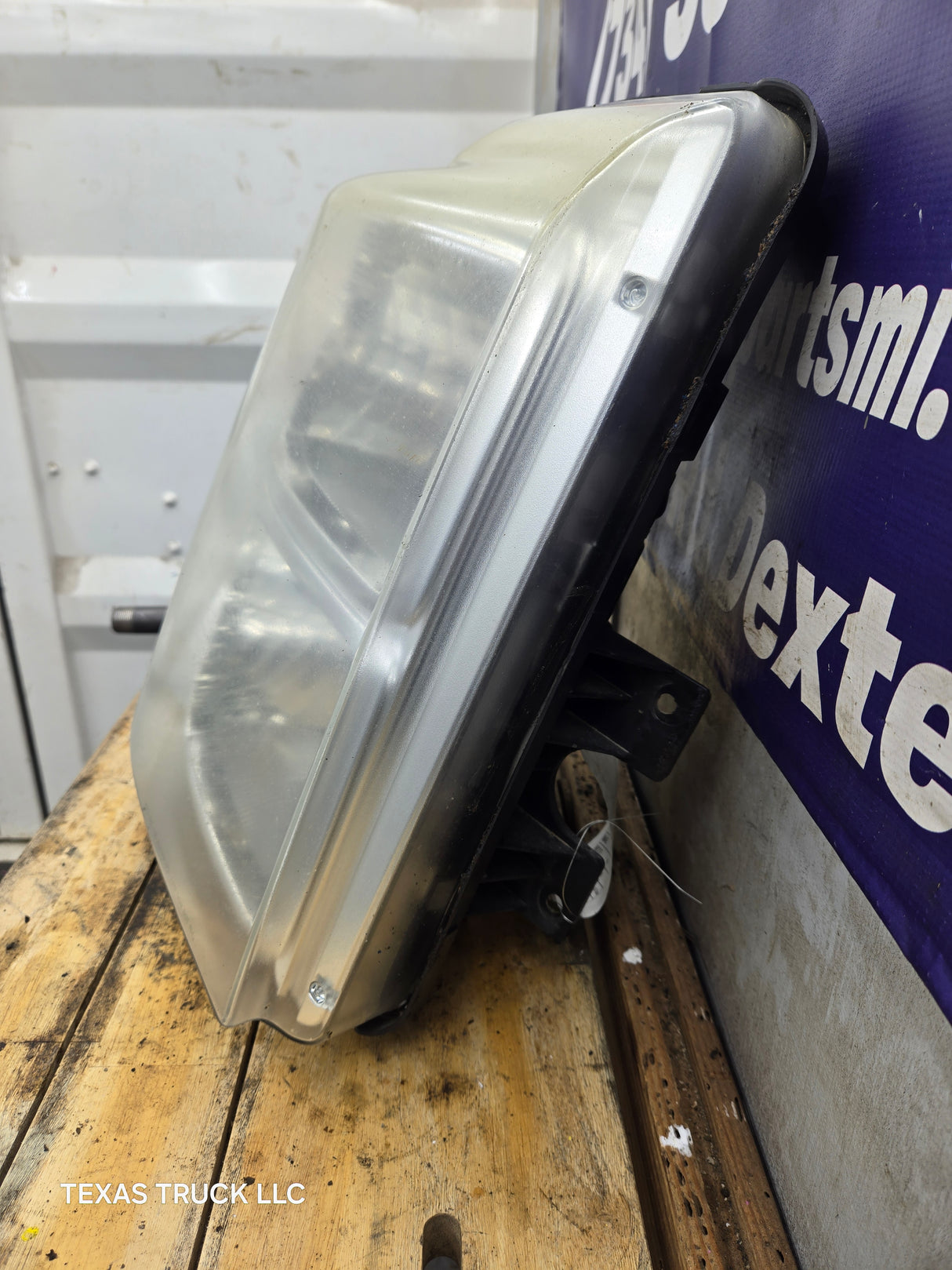 2011-2016 Ford Super Duty F250 F350 F450 F550 RH Passenger Side Headlight 6.7L Power Stroke 6.2L BC34-13005-A