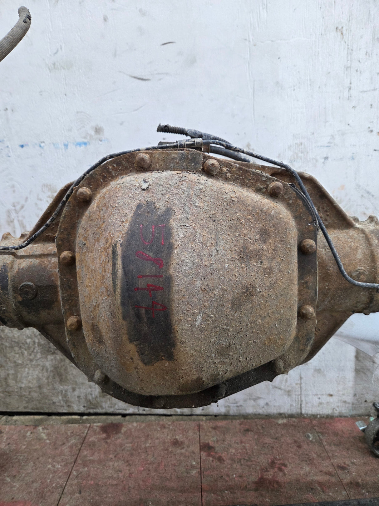 2008-2010 Ford Super Duty F250 F350 SRW Rear Axle 4.10 Gear Ratio 143k miles