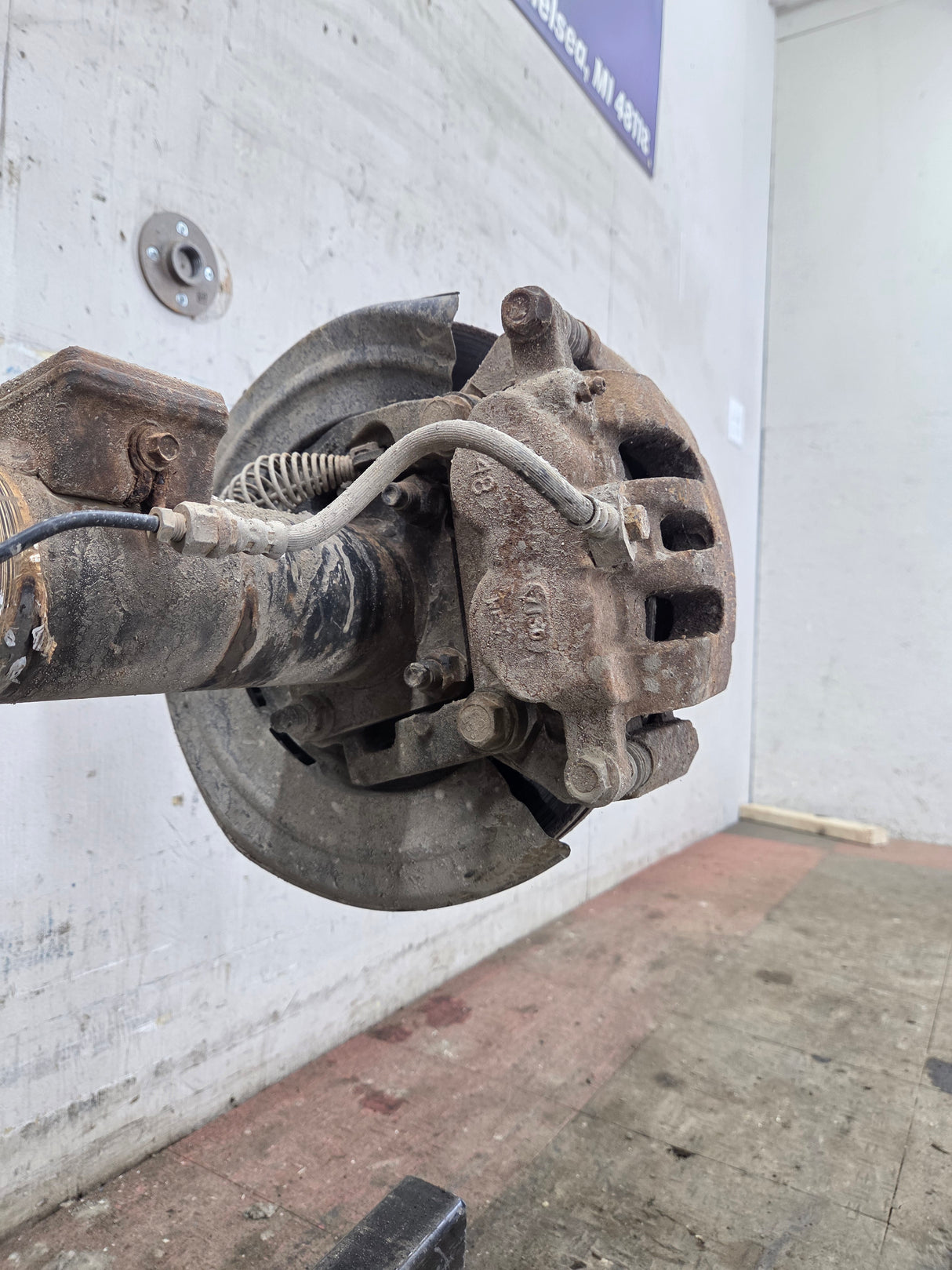 2008-2010 Ford Super Duty F250 F350 SRW Rear Axle 4.10 Gear Ratio 143k miles