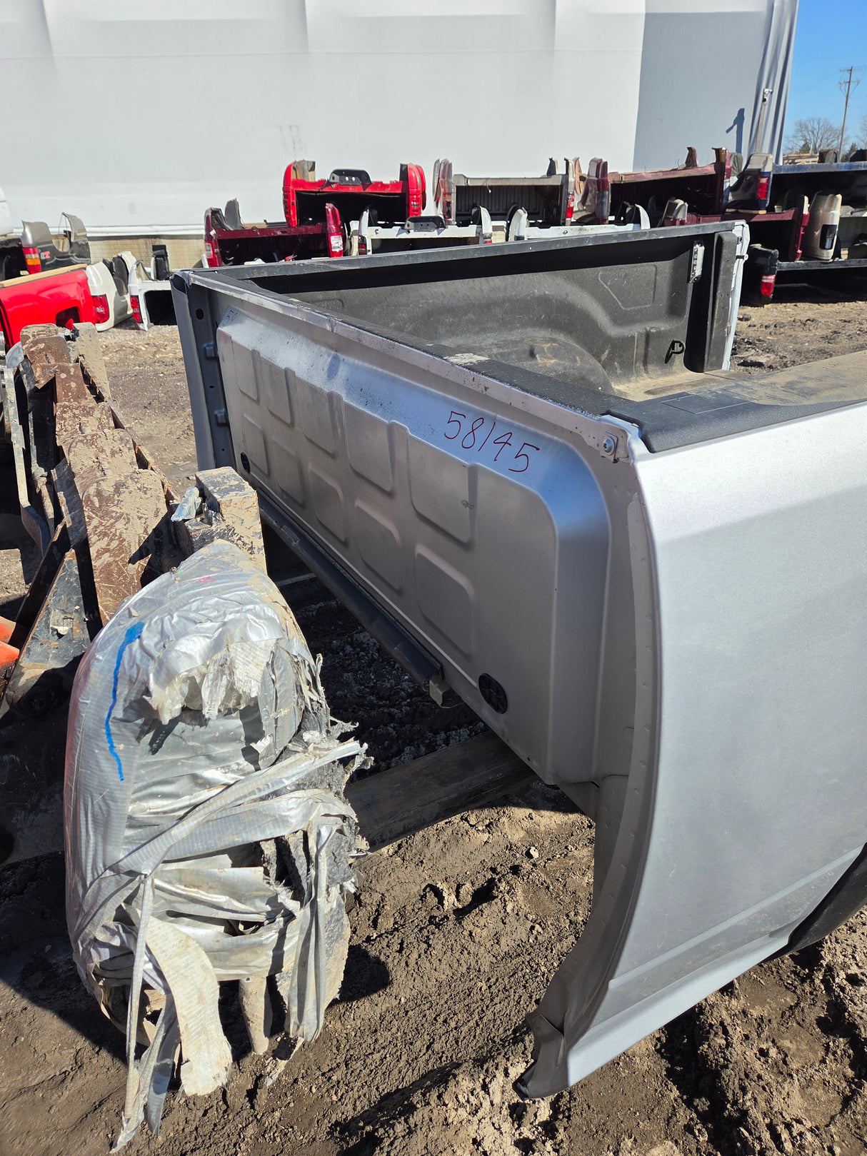 2009-2018 Dodge Ram 4th Gen 1500 2500 3500 6' 4" Short Truck Bed