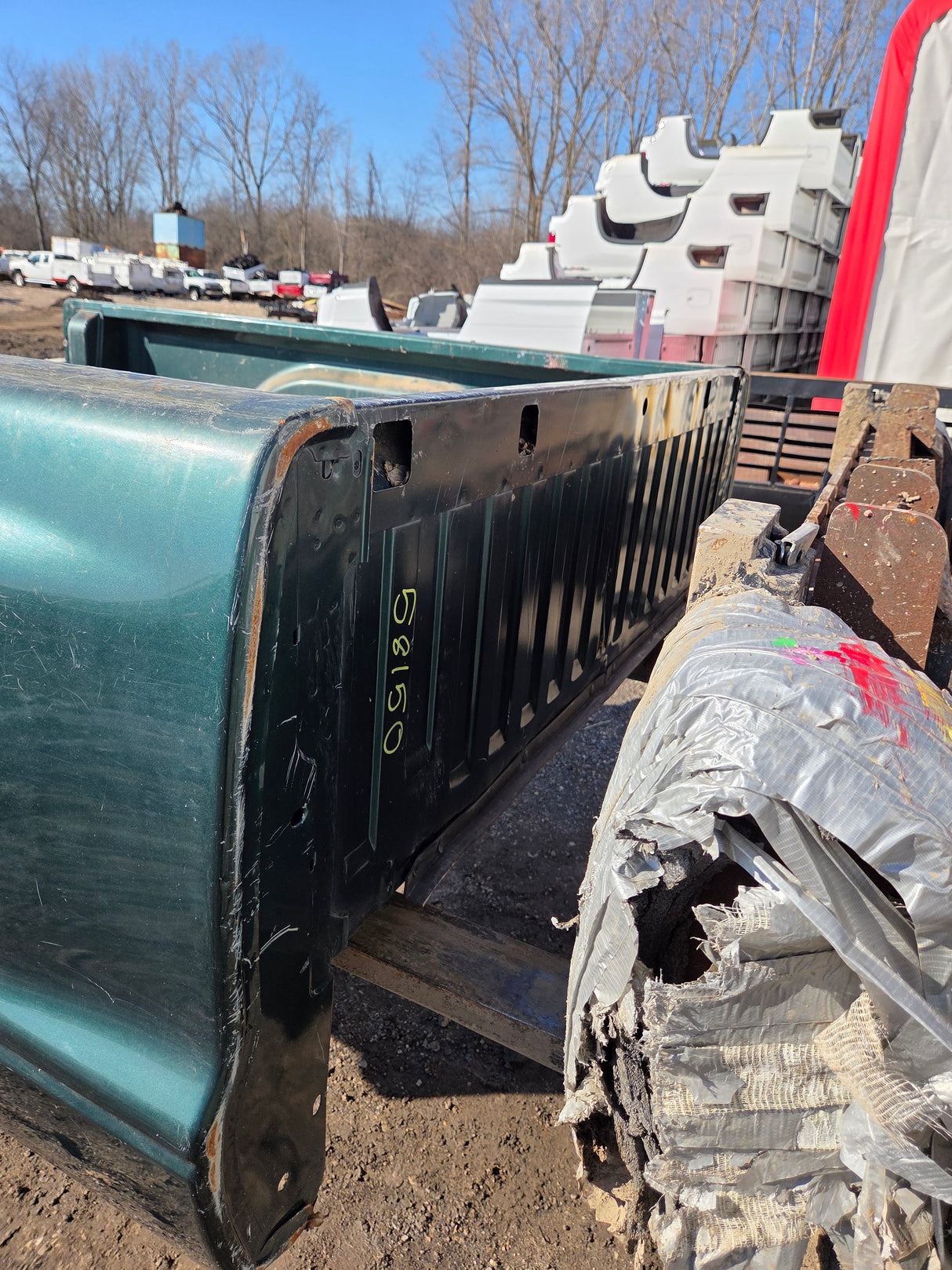 1997-2004 Dodge Dakota 2nd Gen Long Bed