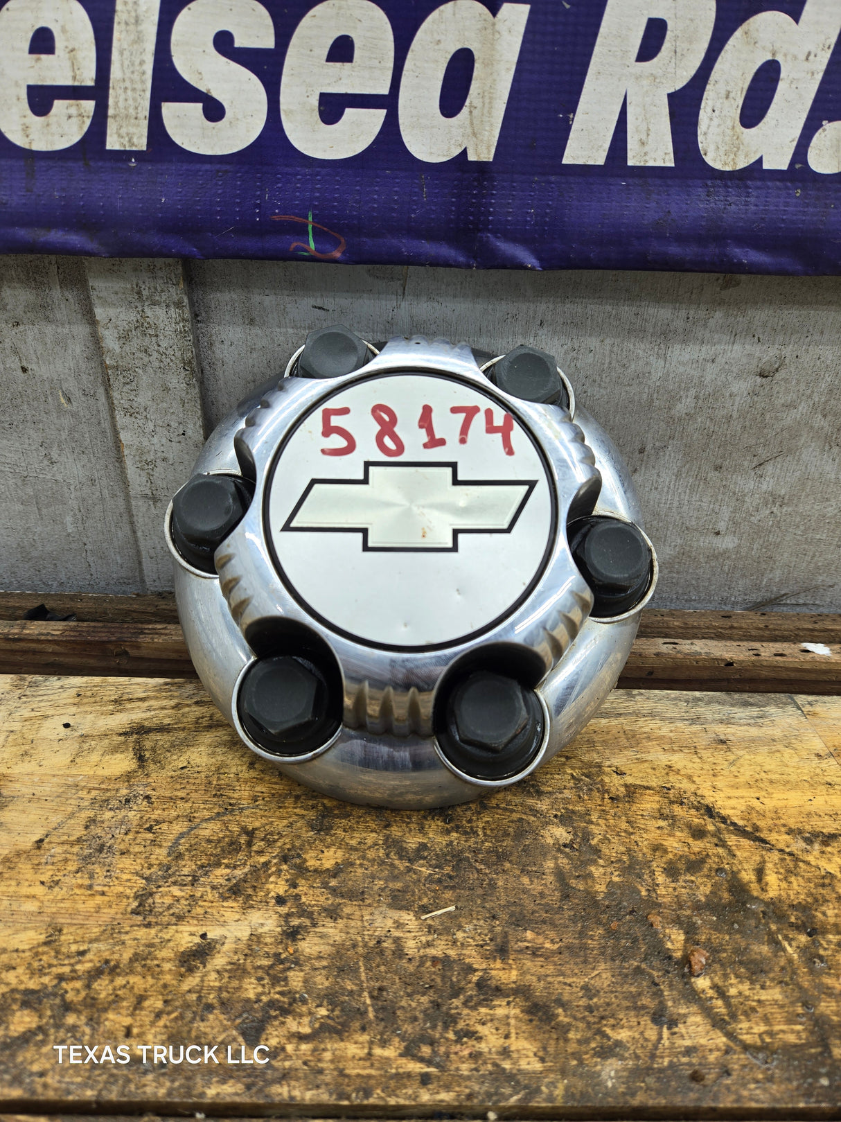 1999-2014 OEM Chevrolet Silverado Wheel Center Hub Cap Lug Cover 9598133