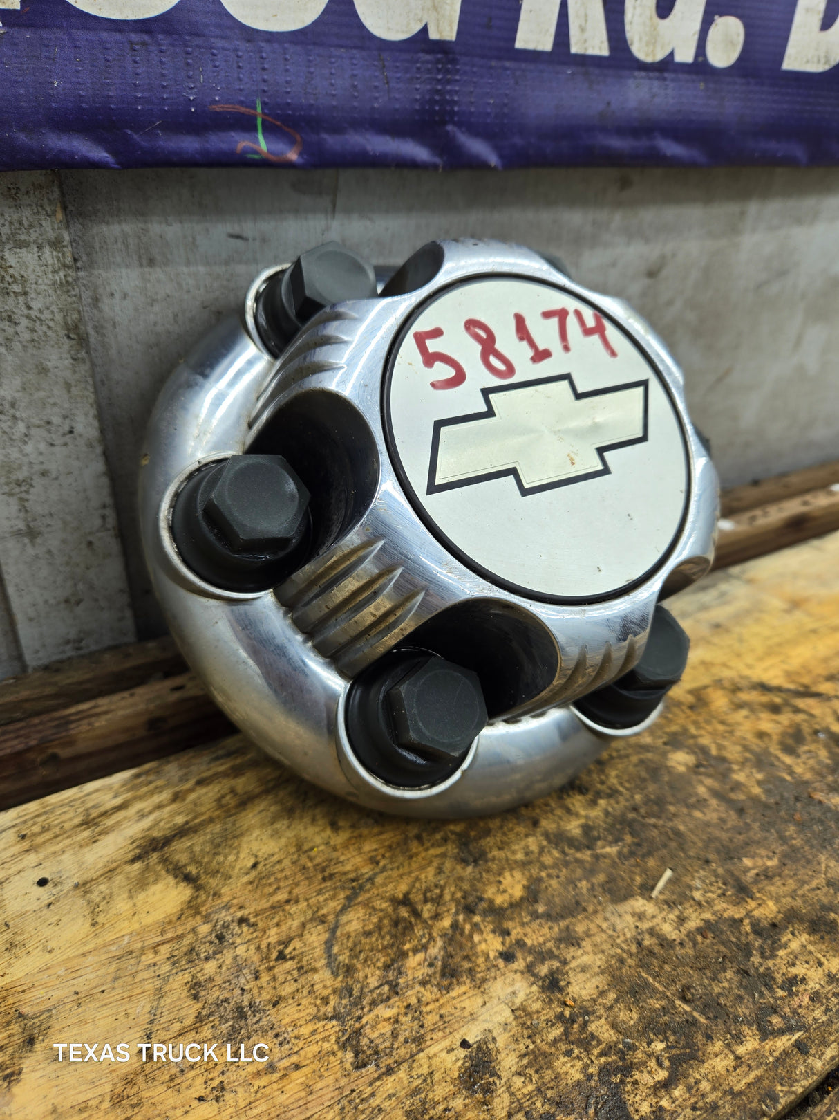 1999-2014 OEM Chevrolet Silverado Wheel Center Hub Cap Lug Cover 9598133