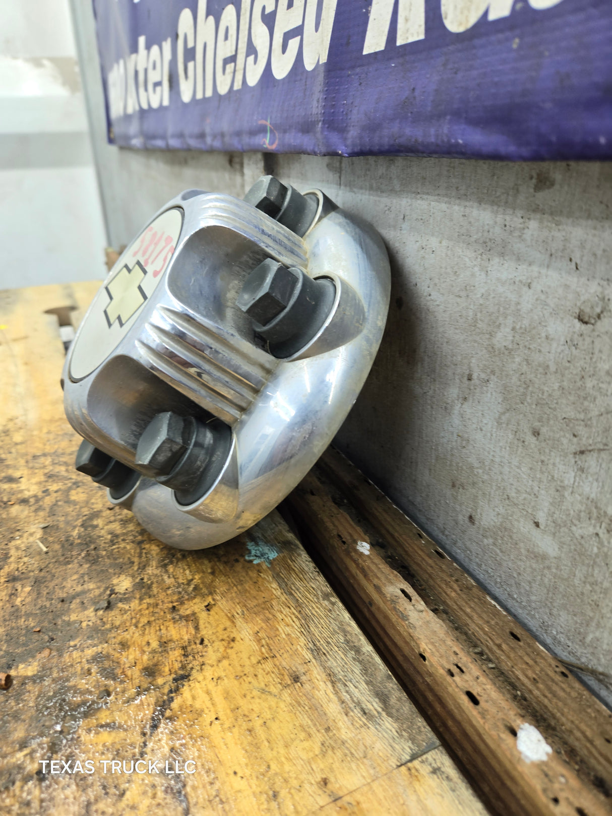 1999-2014 OEM Chevrolet Silverado Wheel Center Hub Cap Lug Cover 9598133