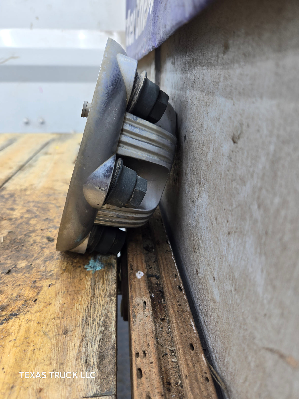 1999-2014 OEM Chevrolet Silverado Wheel Center Hub Cap Lug Cover 9598133