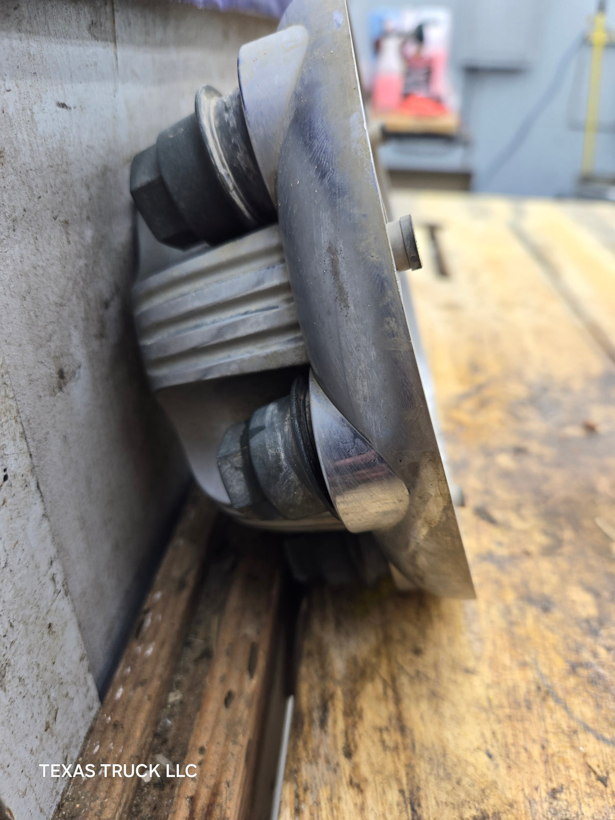 1999-2014 OEM Chevrolet Silverado Wheel Center Hub Cap Lug Cover 9598133