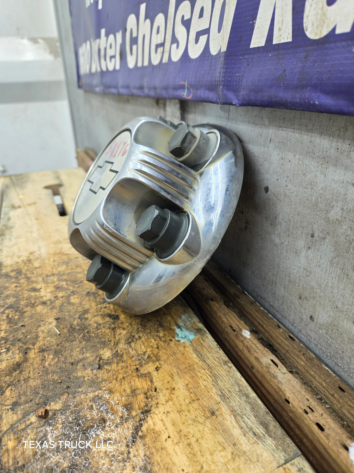 1999-2014 OEM Chevrolet Silverado Wheel Center Hub Cap Lug Cover 9596661