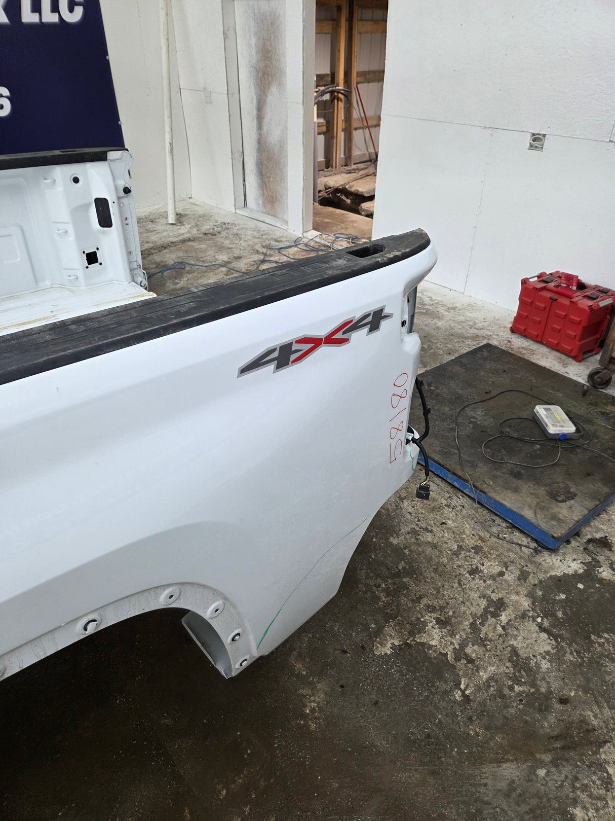 2019-2026 Chevrolet Silverado 2500 3500 HD 8' Long Truck Bed