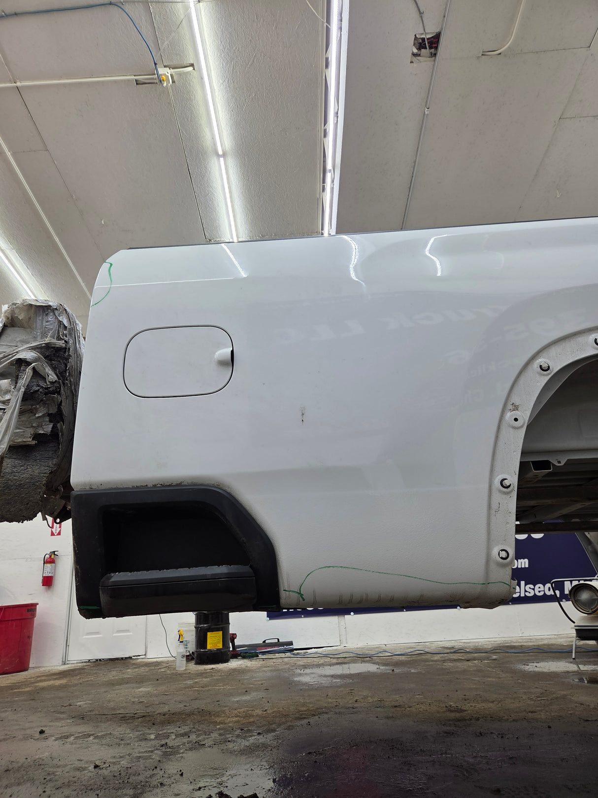 2019-2026 Chevrolet Silverado 2500 3500 HD 8' Long Truck Bed