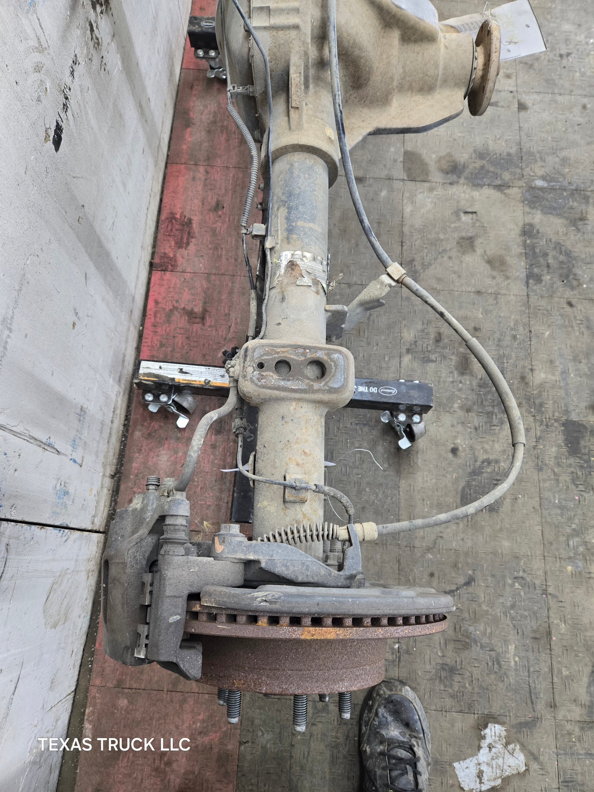 2012-2014 Ford F150 9.75" Rear Axle 3.55 Gear Ratio Limited Slip