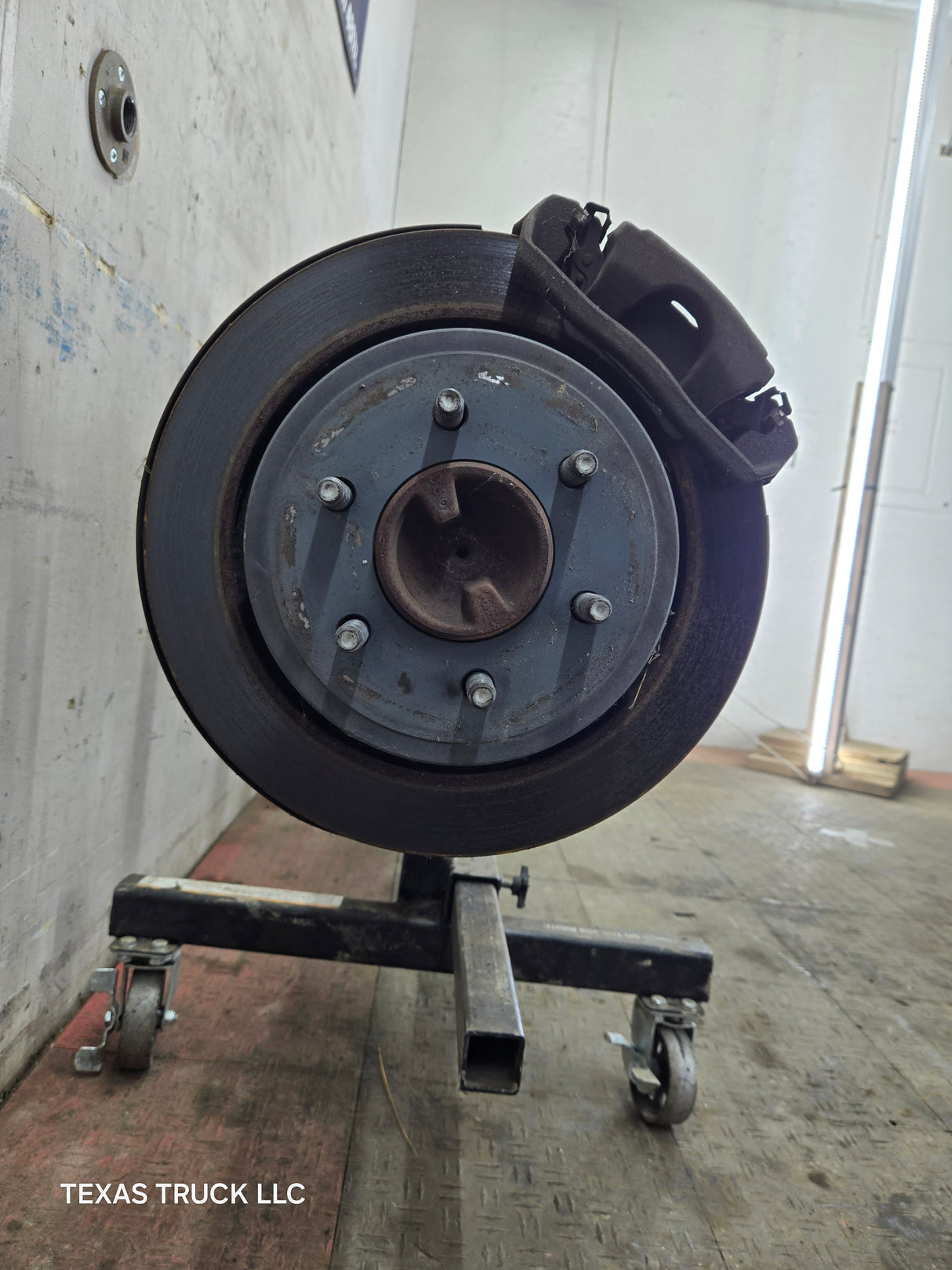 2012-2014 Ford F150 9.75" Rear Axle 3.55 Gear Ratio Limited Slip