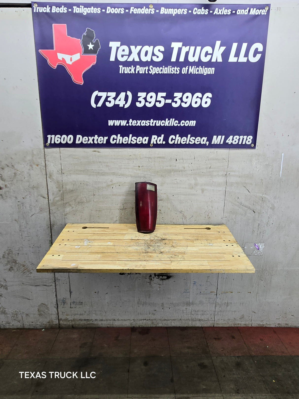 1988-1998 Chevrolet / GMC RH Passenger Side Tail Light