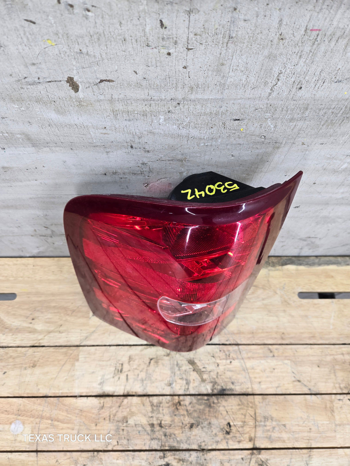 2007-2013 Chevrolet Silverado 1500 2500 3500 LH Driver Side Tail Light