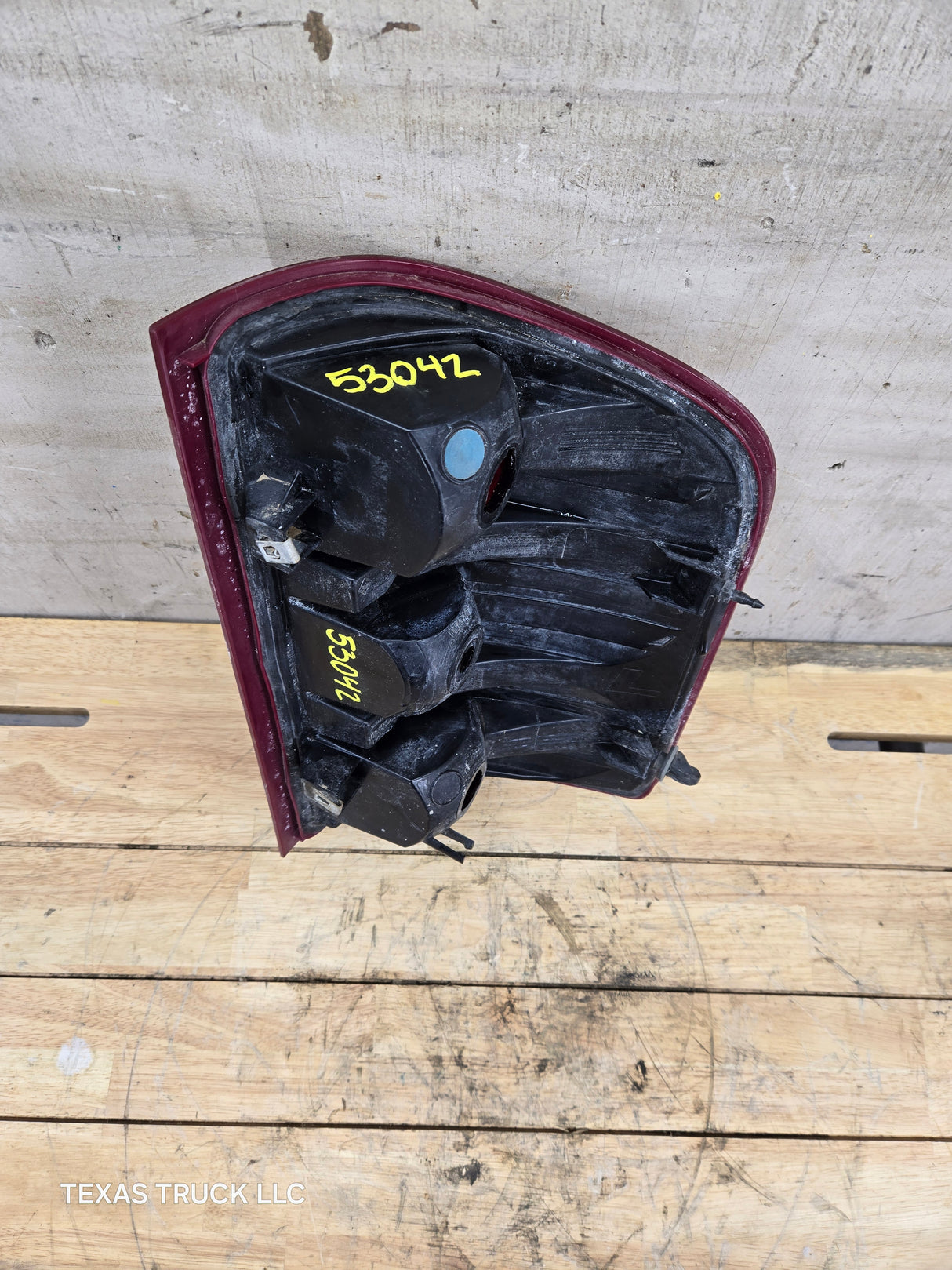 2007-2013 Chevrolet Silverado 1500 2500 3500 LH Driver Side Tail Light