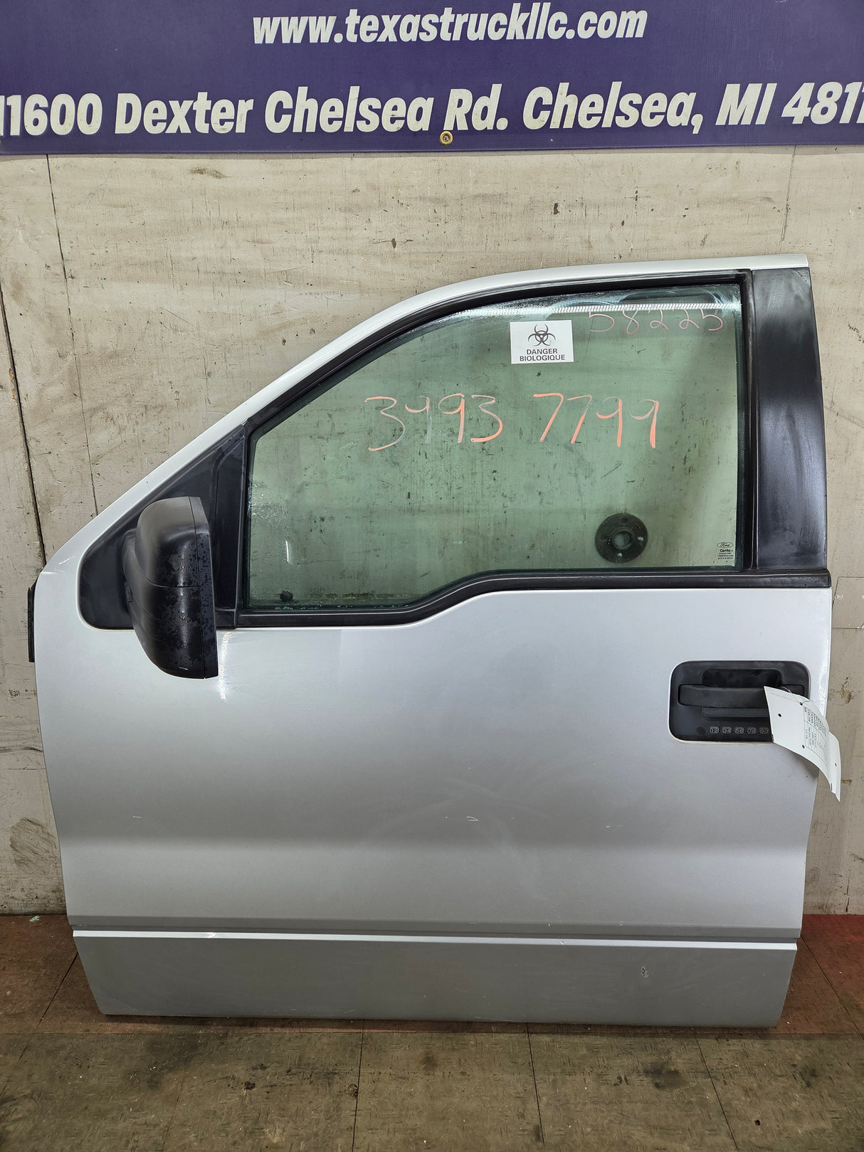2009-2014 Ford F150 LH Driver Side Front Door