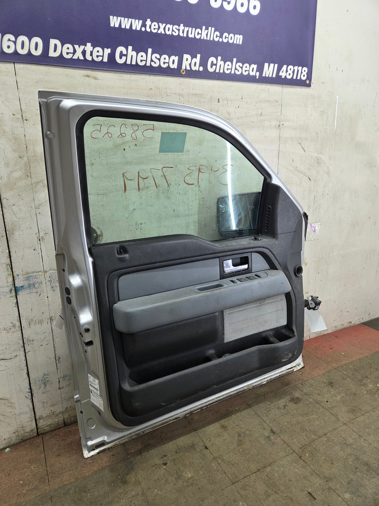2009-2014 Ford F150 LH Driver Side Front Door