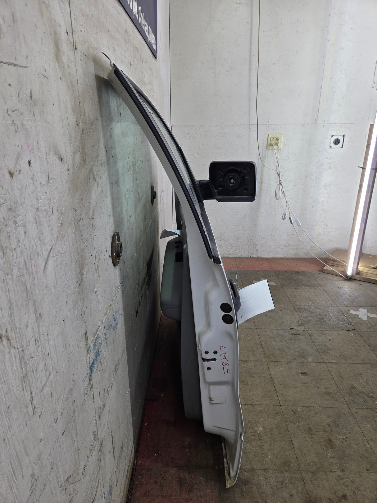 2004-2008 Ford F150 RH Passenger Side Front Door Regular/Extended Cab