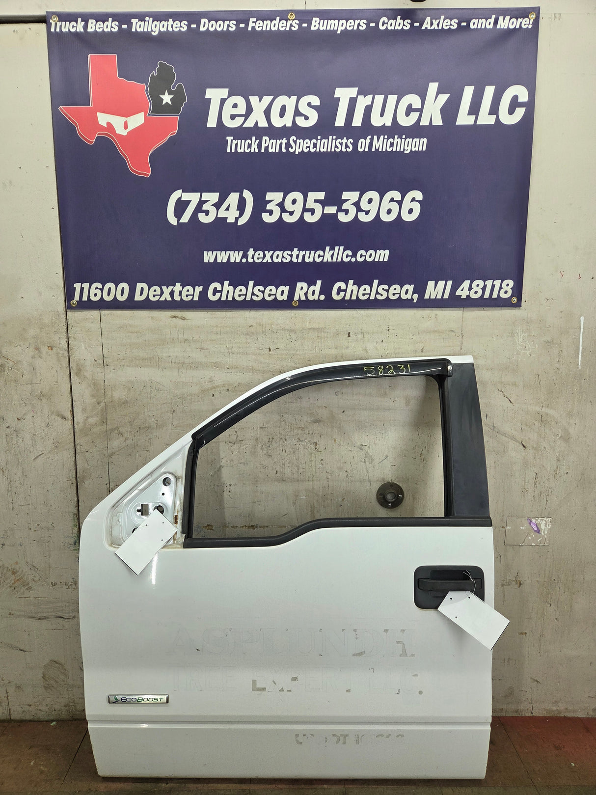 2009-2014 Ford F150 LH Driver Side Front Door